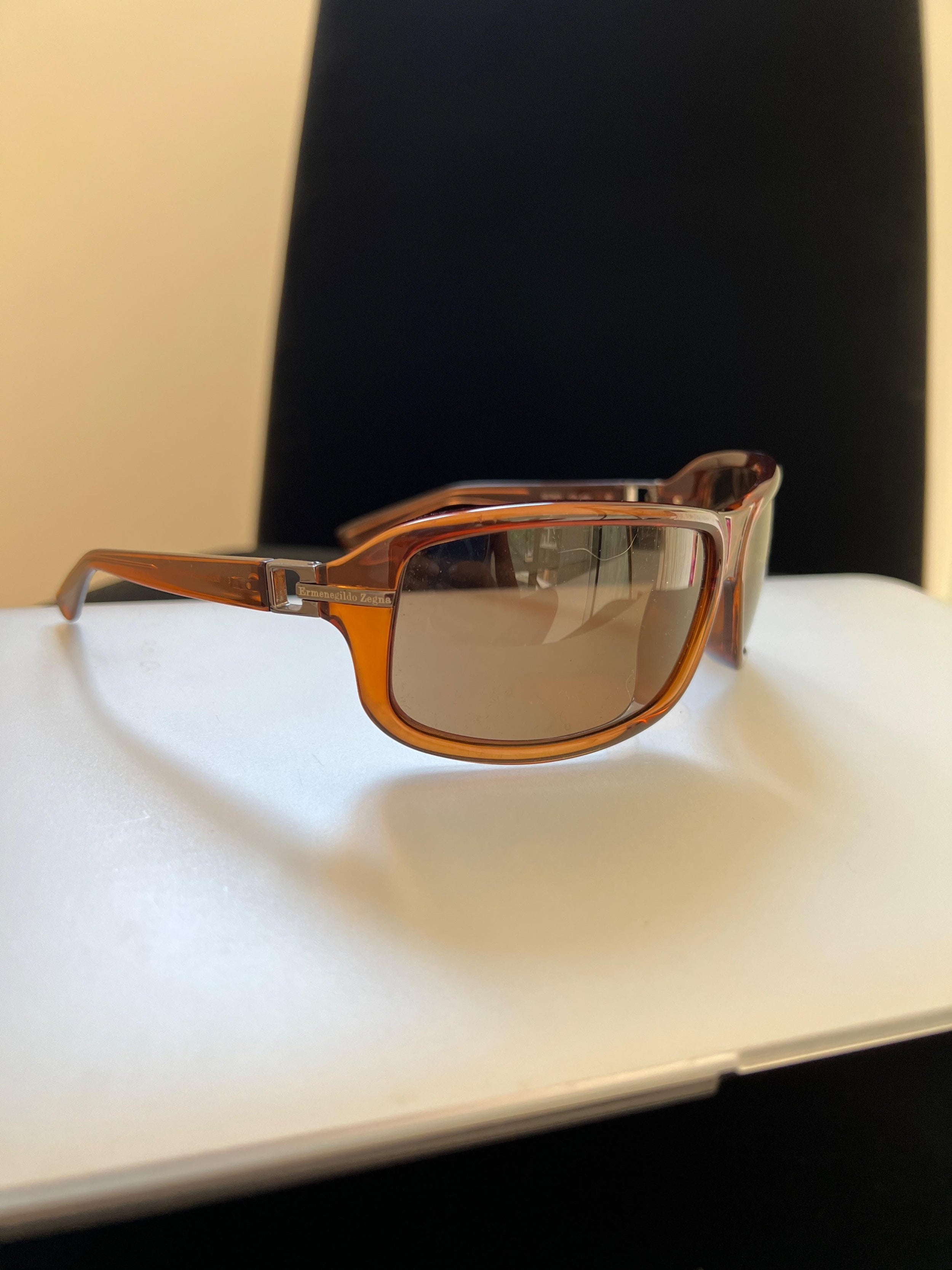 Brown clear acetate rectangle frame sunglasses