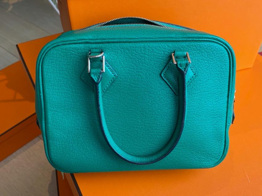Hermes Mysore Goatskin Green Mini Plume II PHW