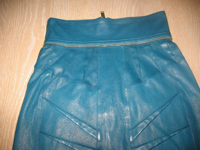 Matthew Williamson Butter-soft leather skirt in turquoise colour