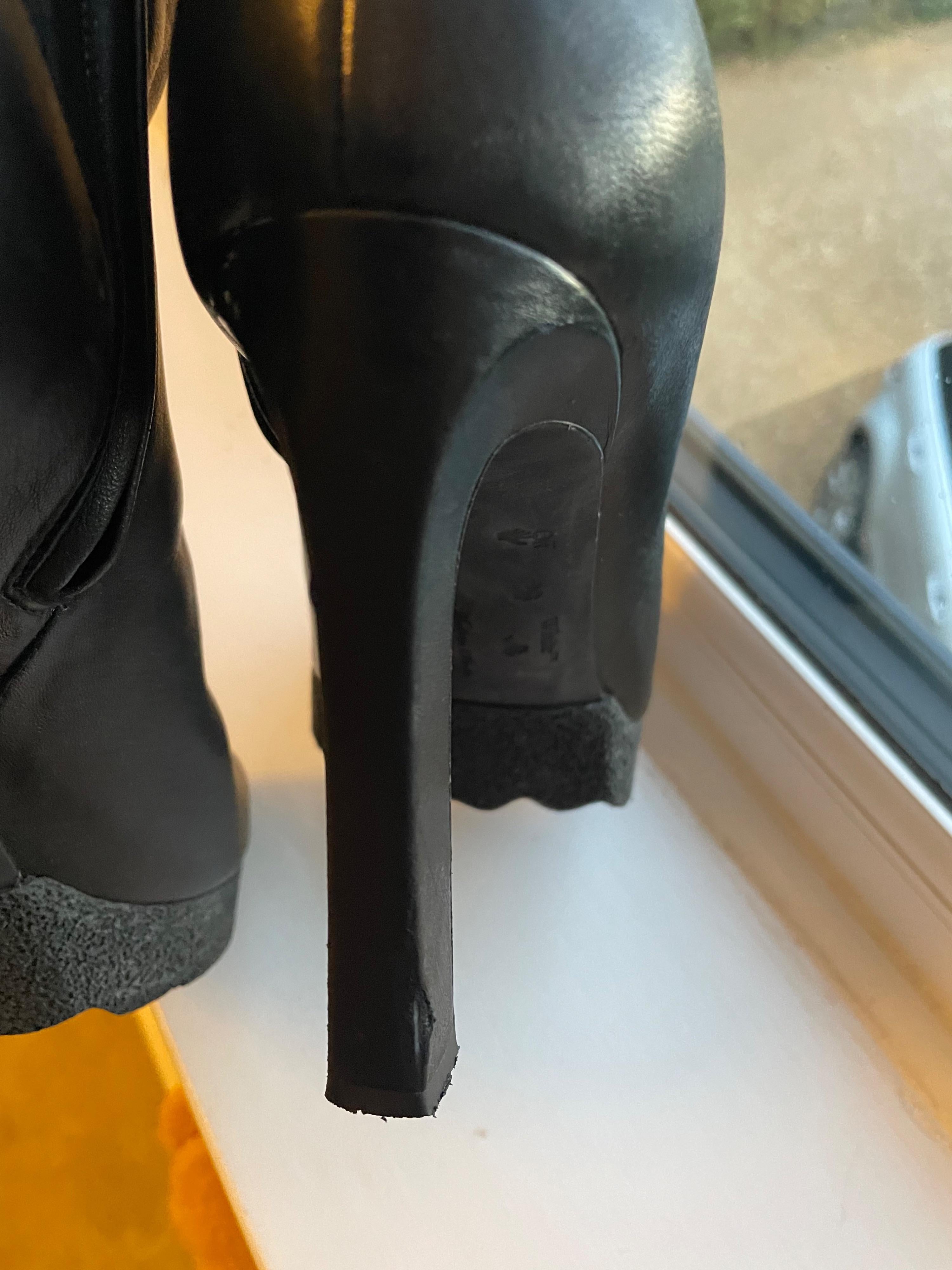 leather ankle boots