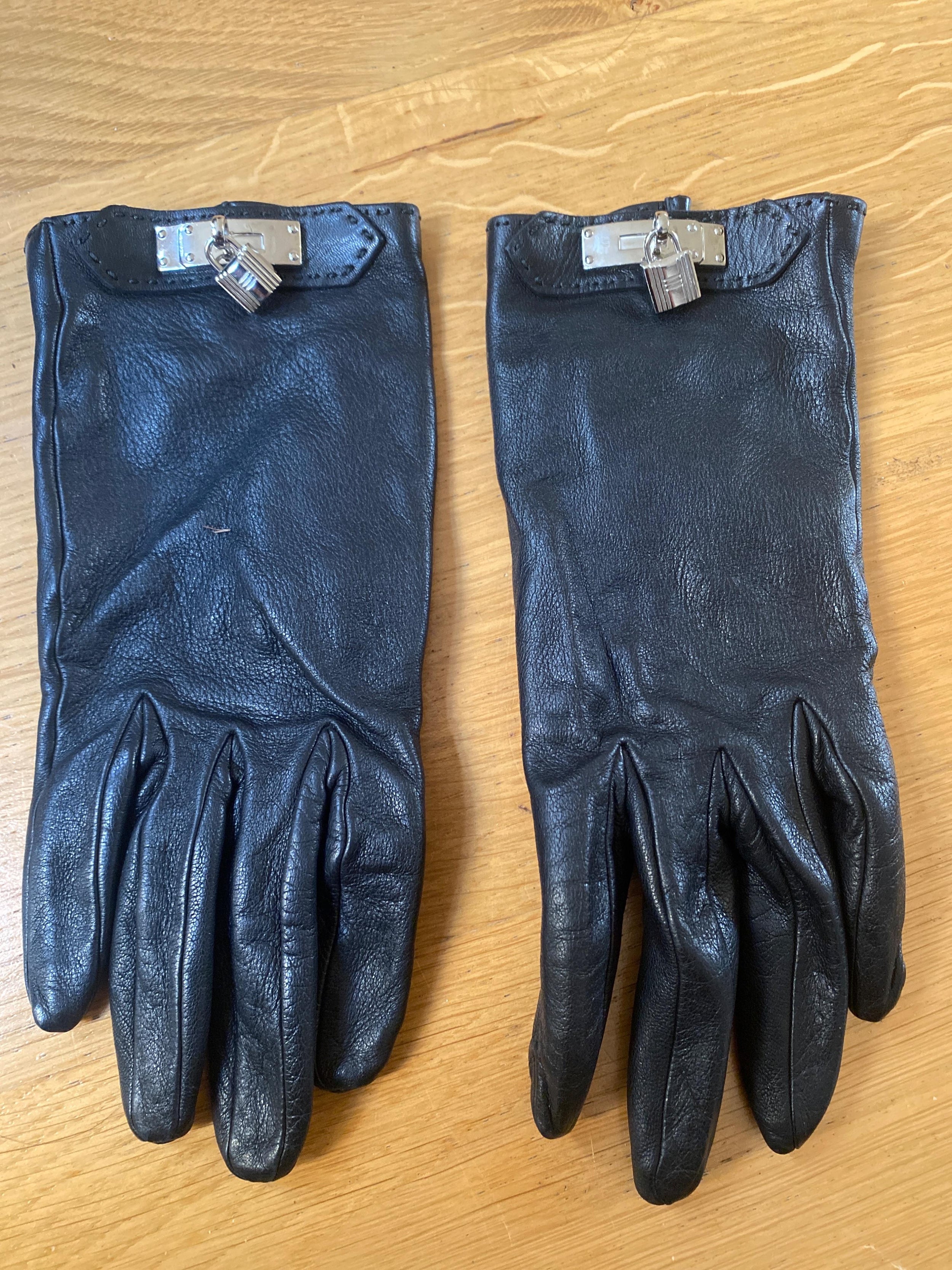 Hermes Black Leather Kelly Lock Gloves with Palladium Hardware