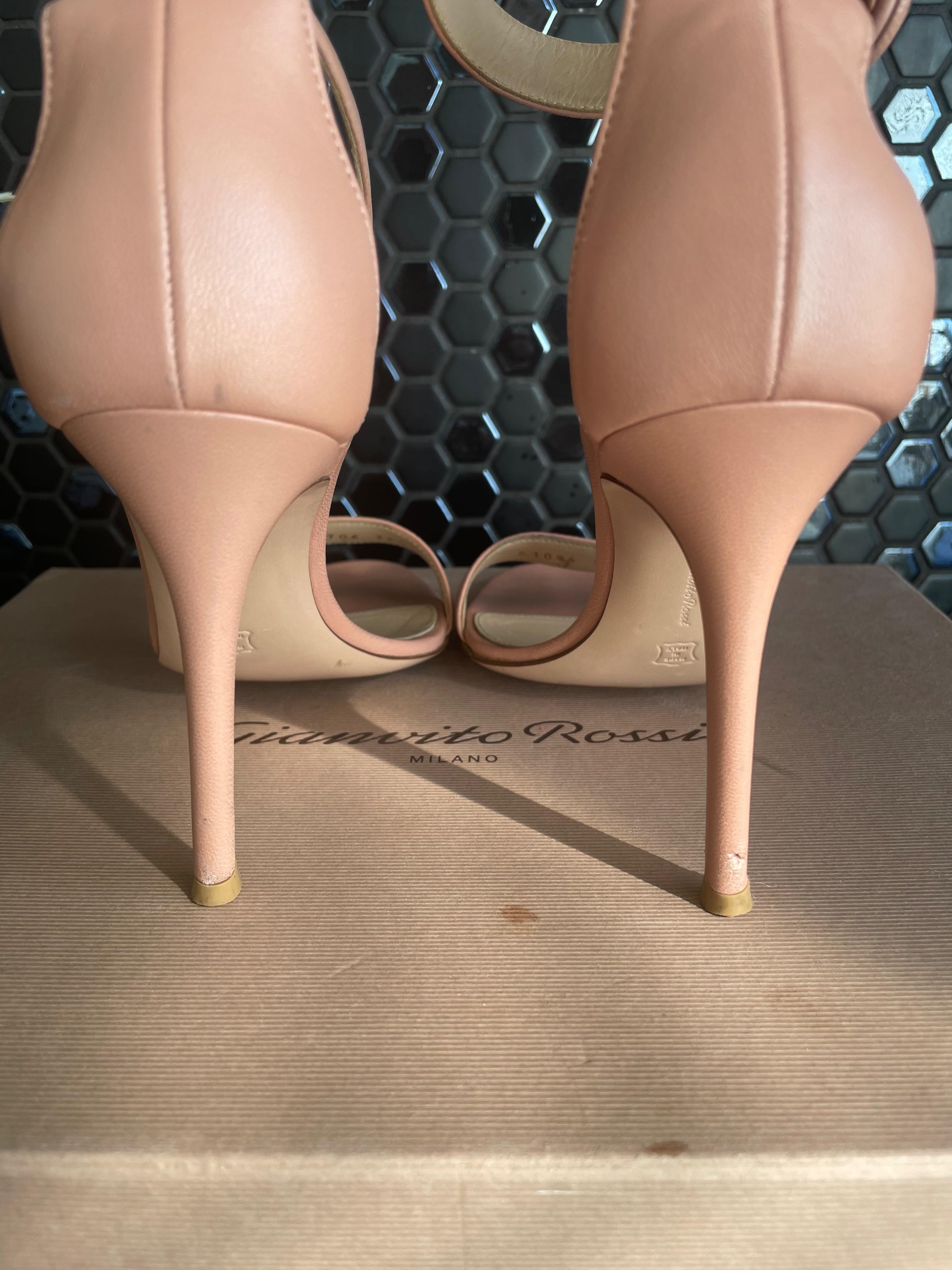 Gianvito Rossi Nude Leather Portofino Sandals