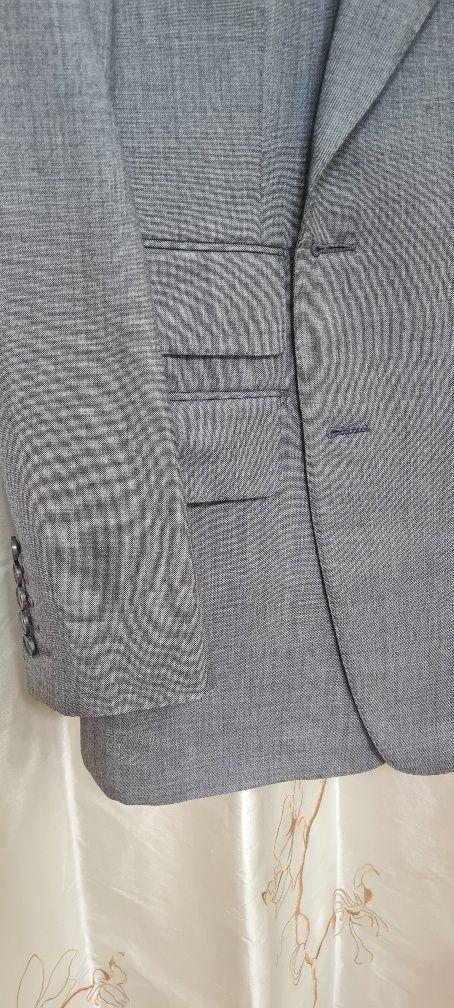 Tom Ford Bespoke Grey Wool Suit