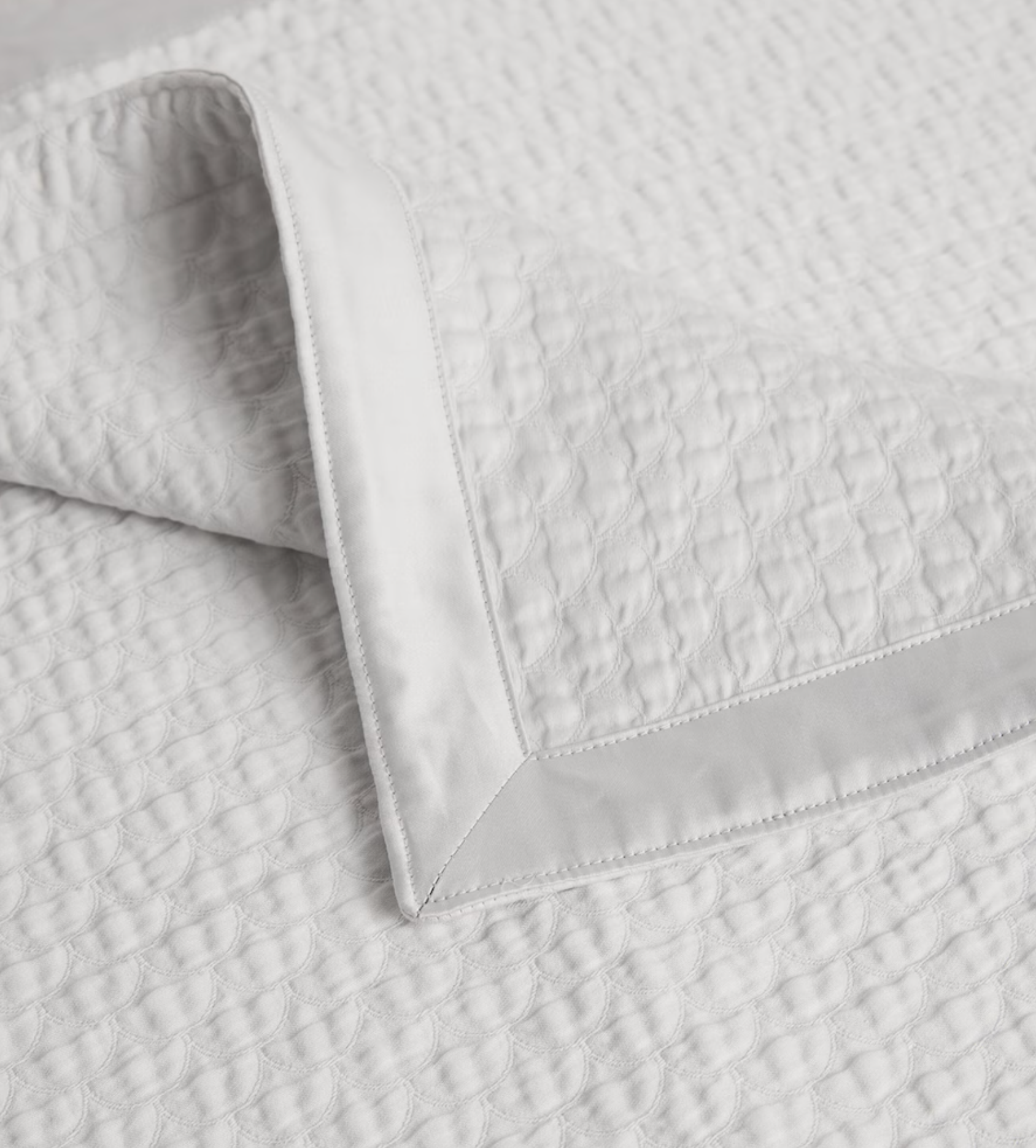 Celso De Lemos Prince King Bedspread (245cm x 255cm)