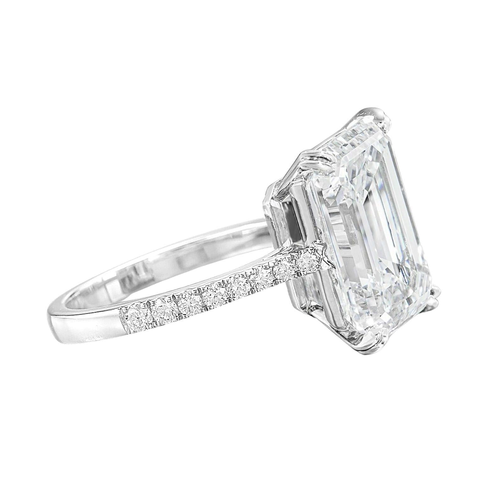 Verde 5ct IGI Certified Lab Grown Emerald Cut Diamond Ring