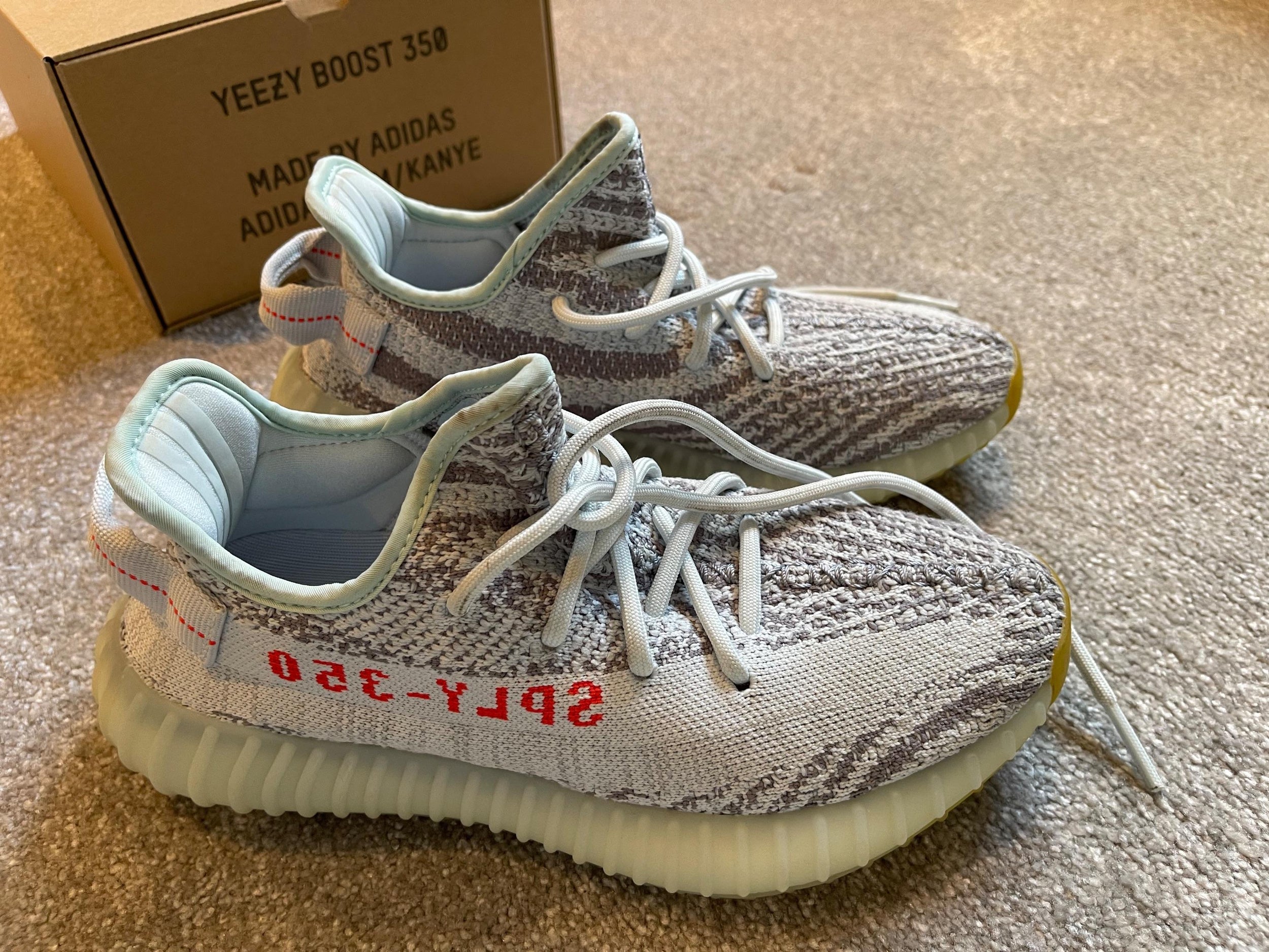 Yeezy Boost 350 V2 Blue Tint
