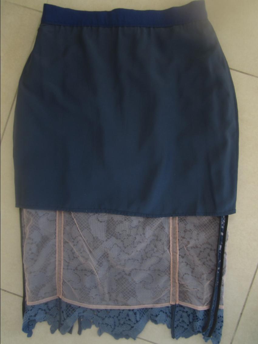 MSGM Scallop-Hem Pencil Skirt