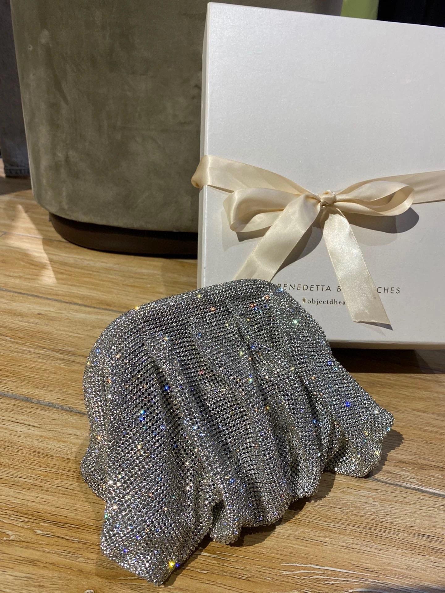 Benedetta Bruzziches Venus La Petite Clutch