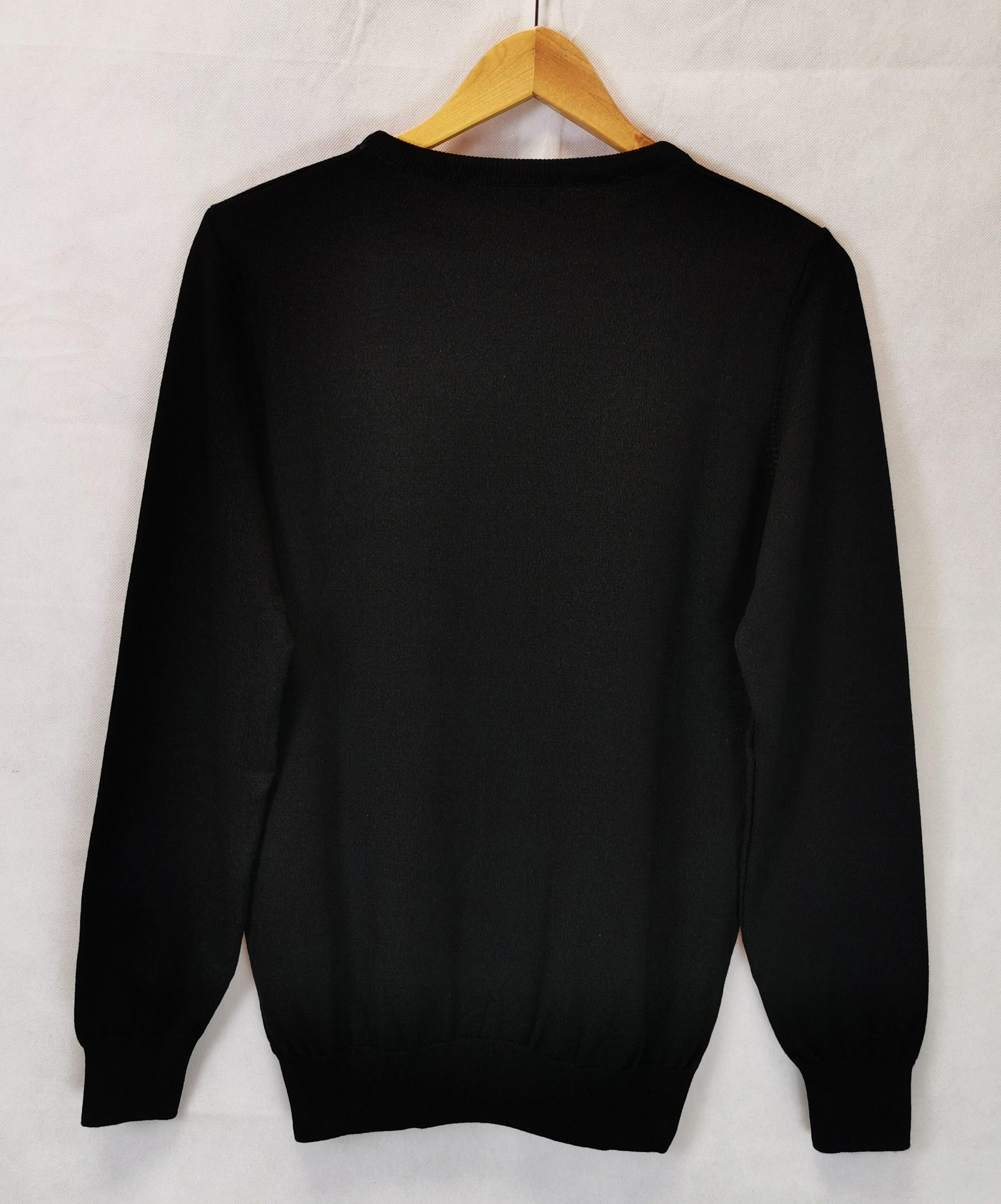 Burberry Black and Red Fine Knit Jumper