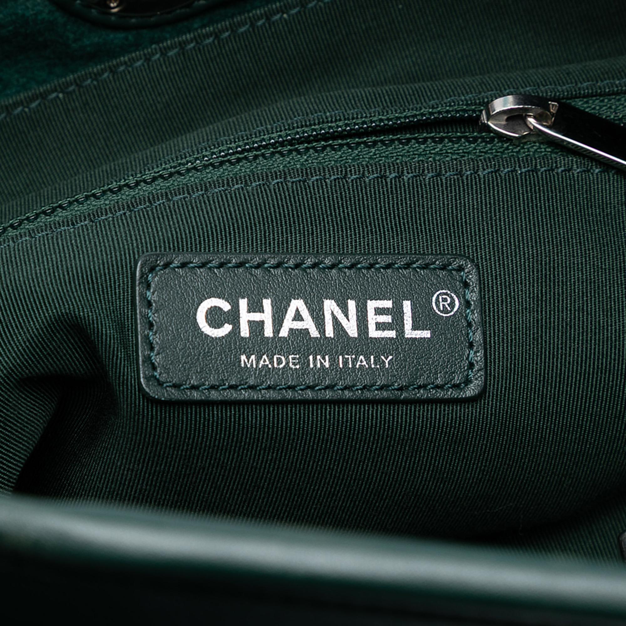Chanel Extra Large Stitched Wool and Calfskin 31 Shopping BagChanel Green