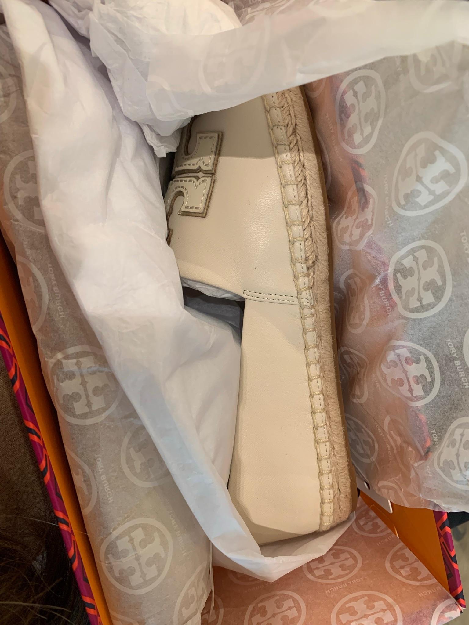 Beige leather logo flat espadrilles