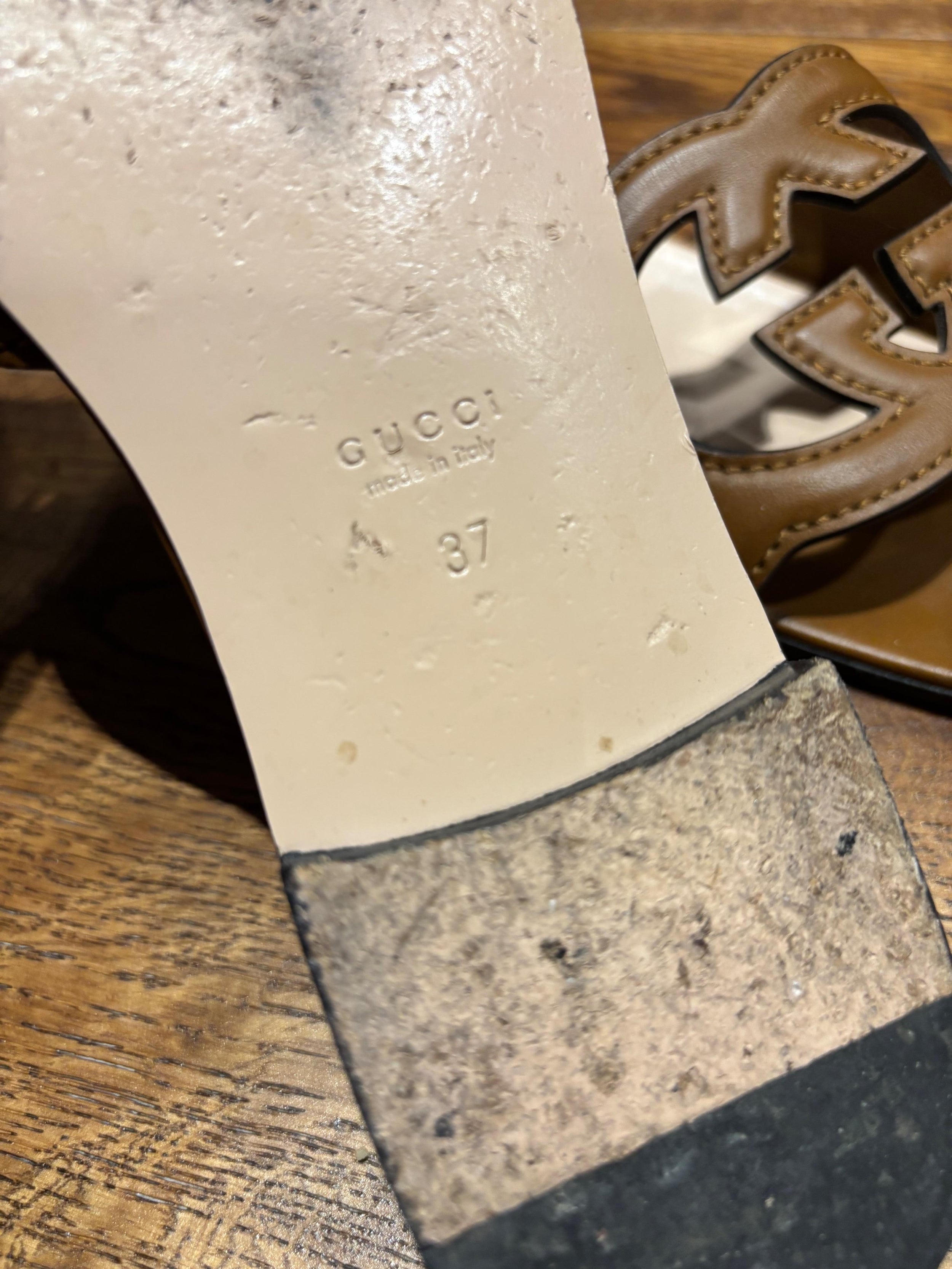 Gucci Tan Leather Flat Sandals