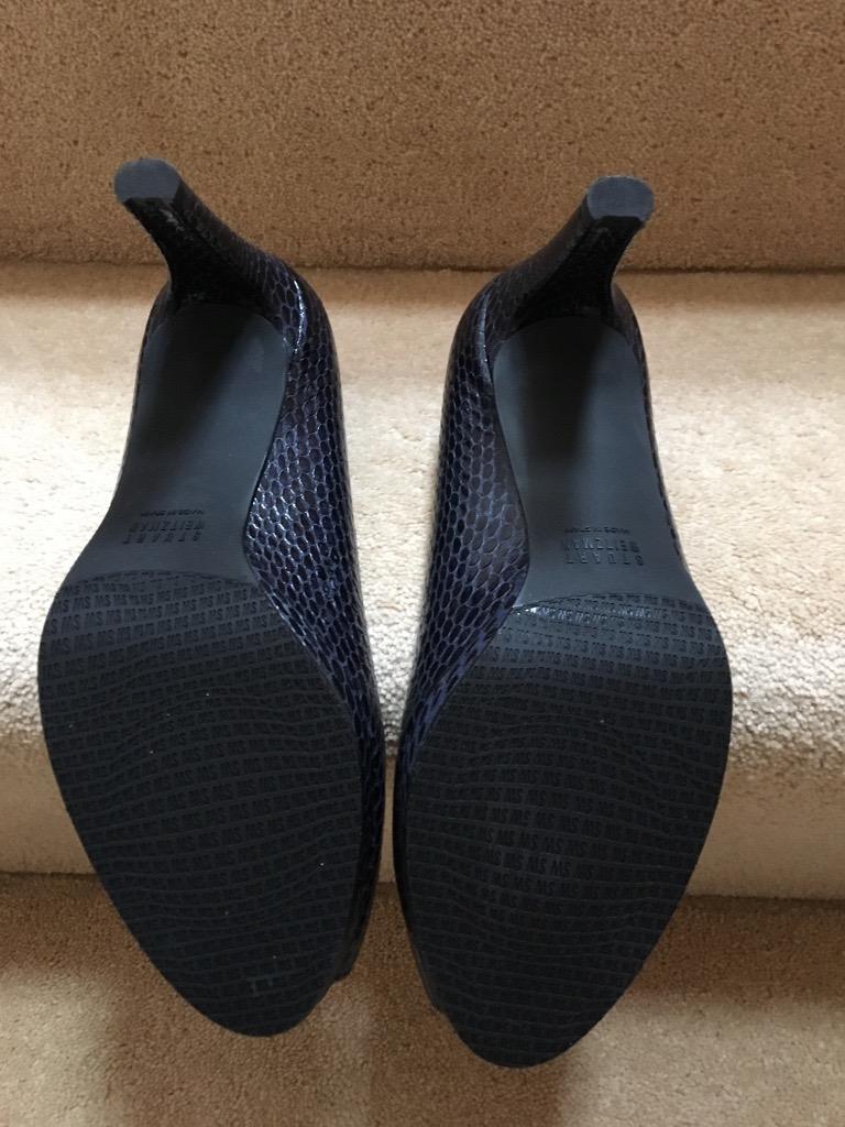 Stuart Weitzman Peep toe shoes