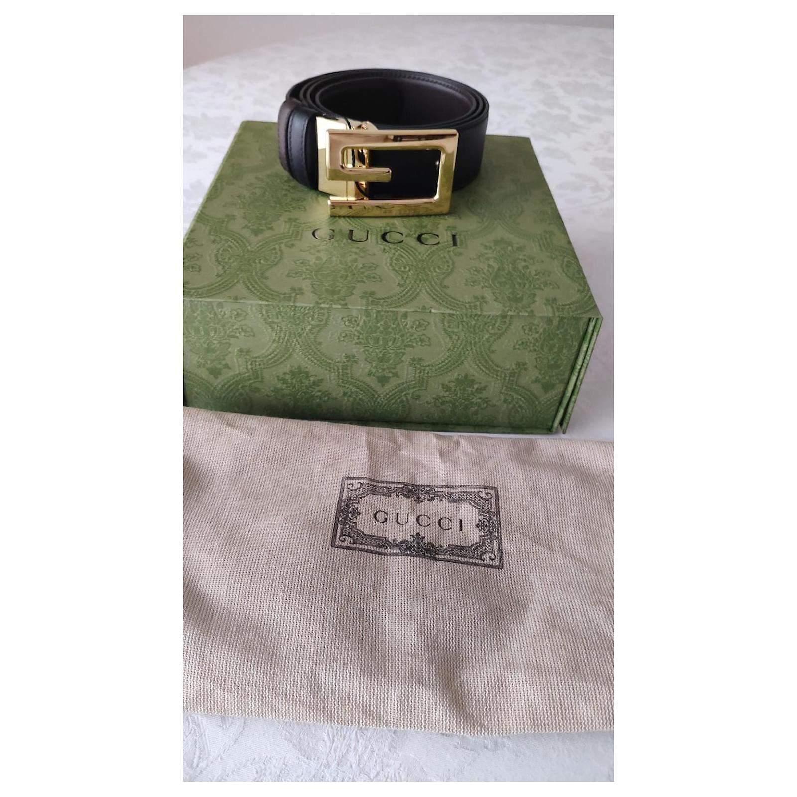 Gucci Black Leather G Belt