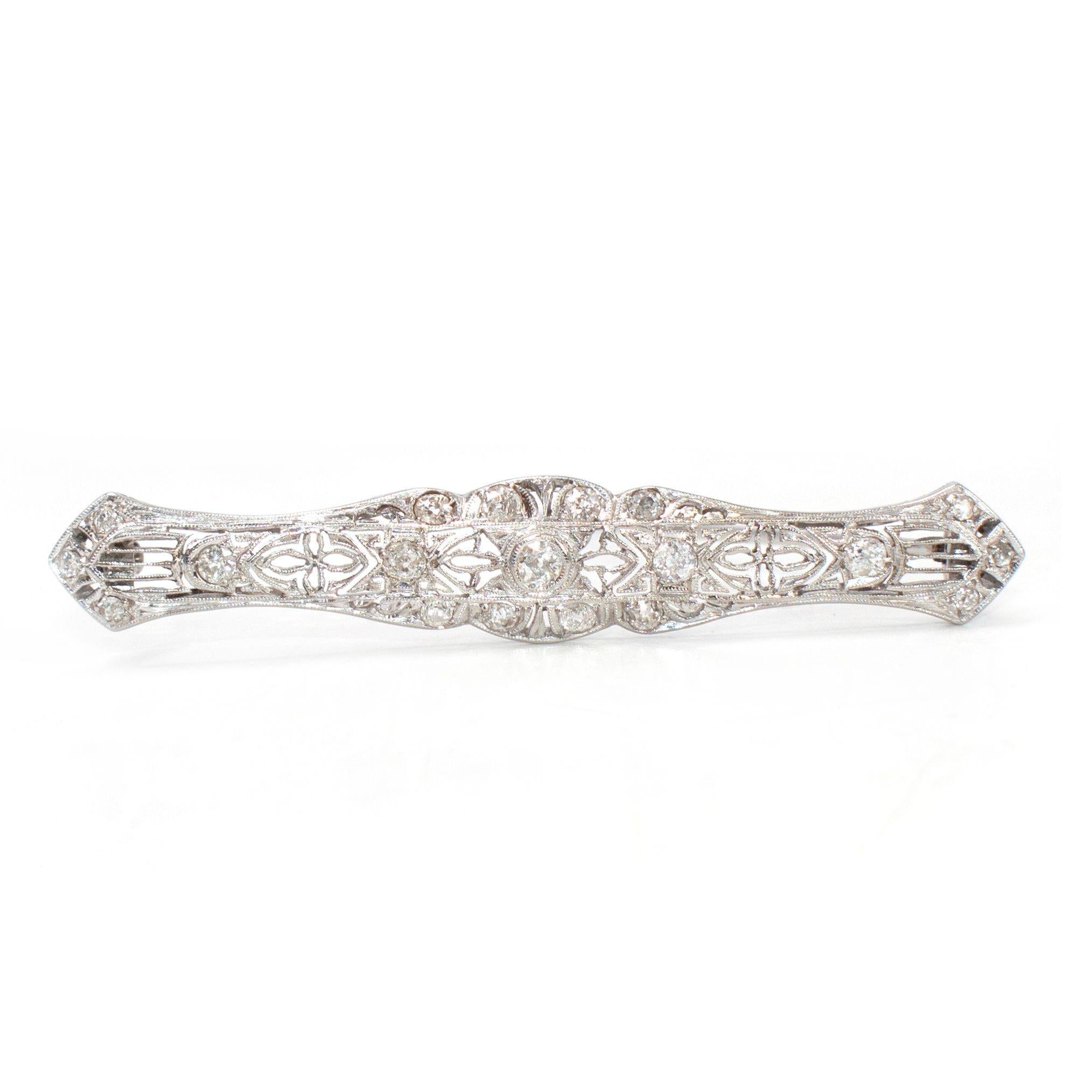 Bespoke 18kt White Gold Filigree Diamond Brooch