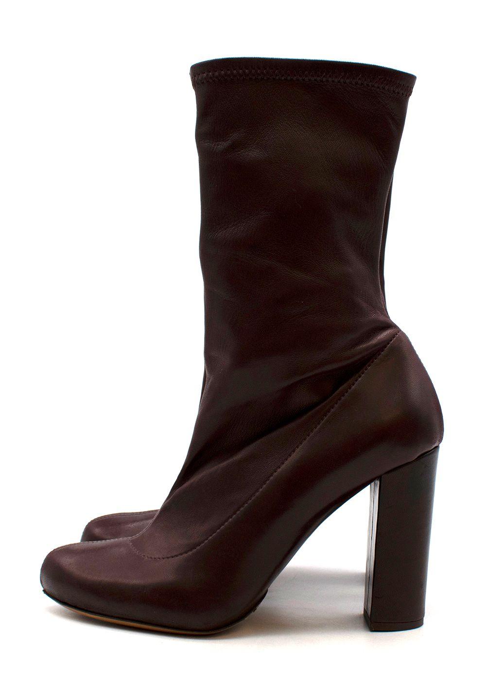burgundy stretch-leather heeled boots