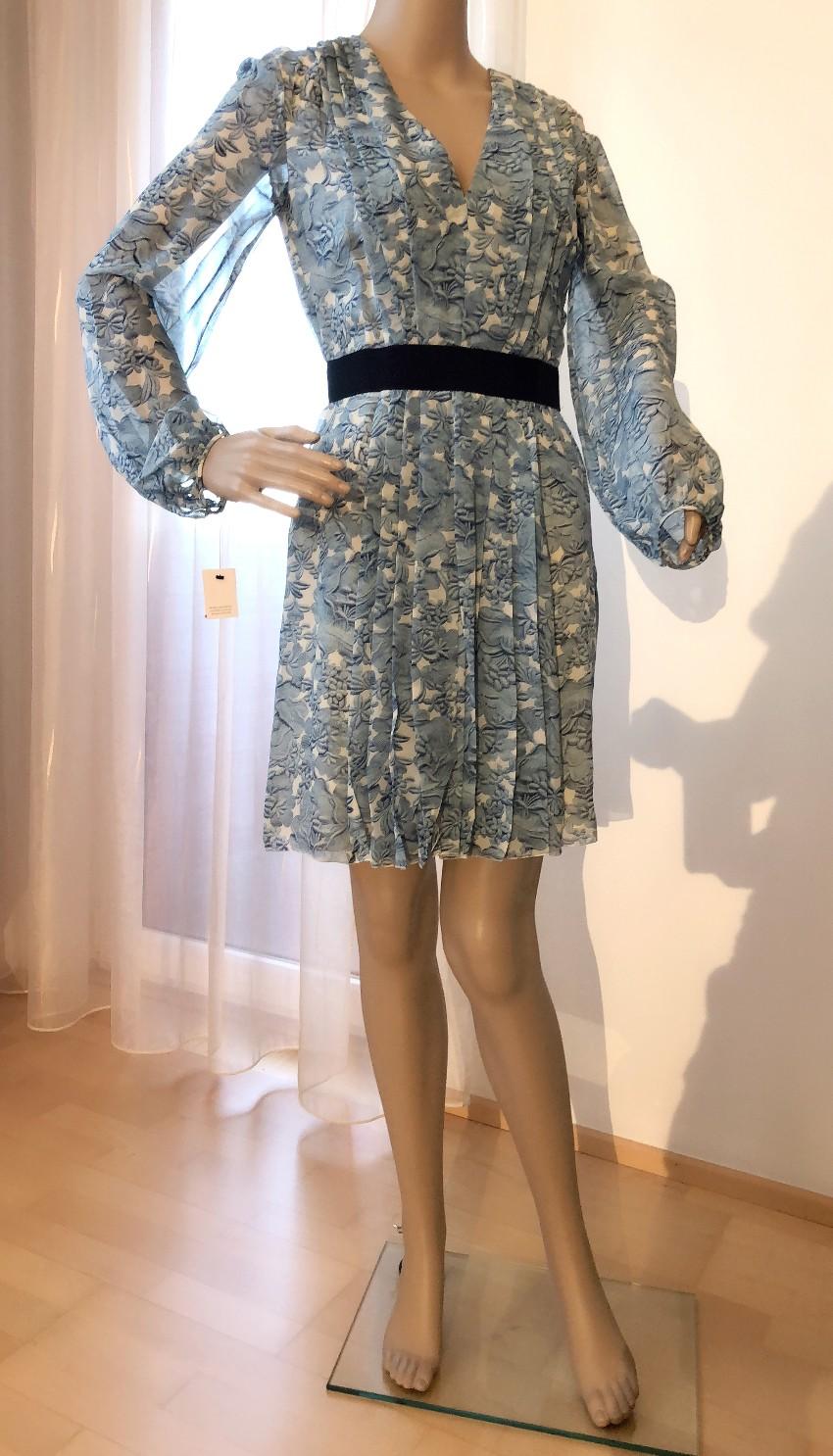 Giambatista Valli Pleated floral-print silk-chiffon dress