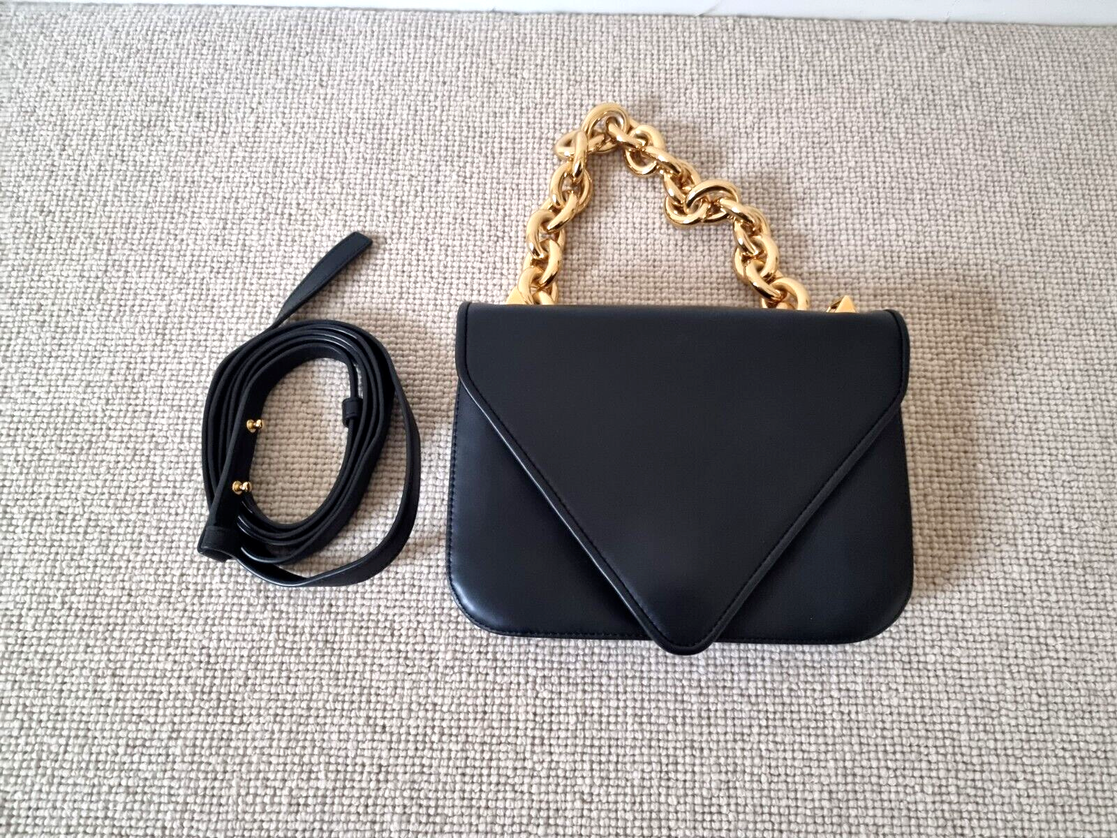 Bottega Veneta Black Leather Mount Cross Body Bag