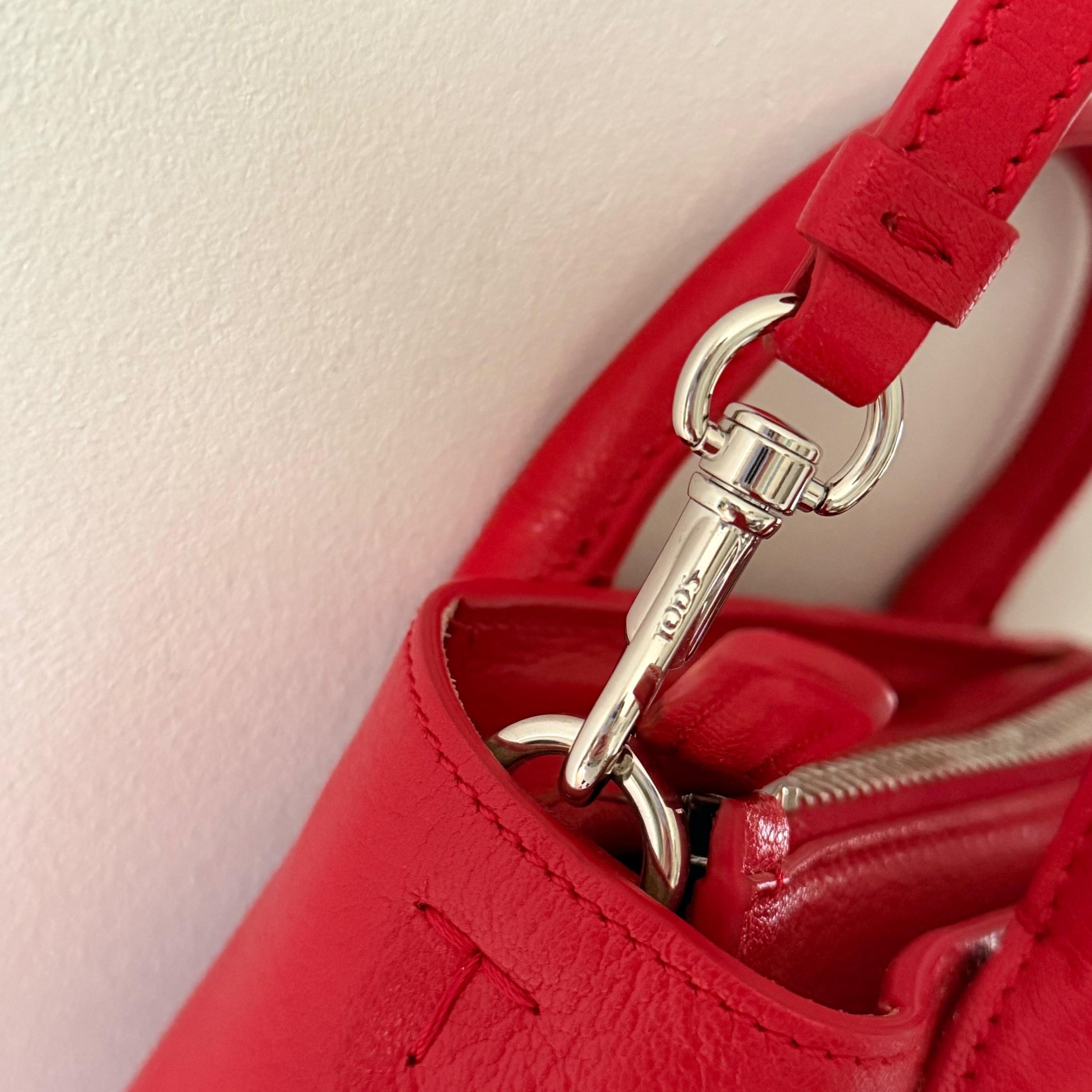 Tod's Red Calfskin Leather Bag
