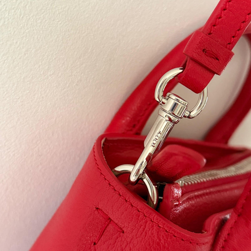 Tod's Red Calfskin Leather Bag