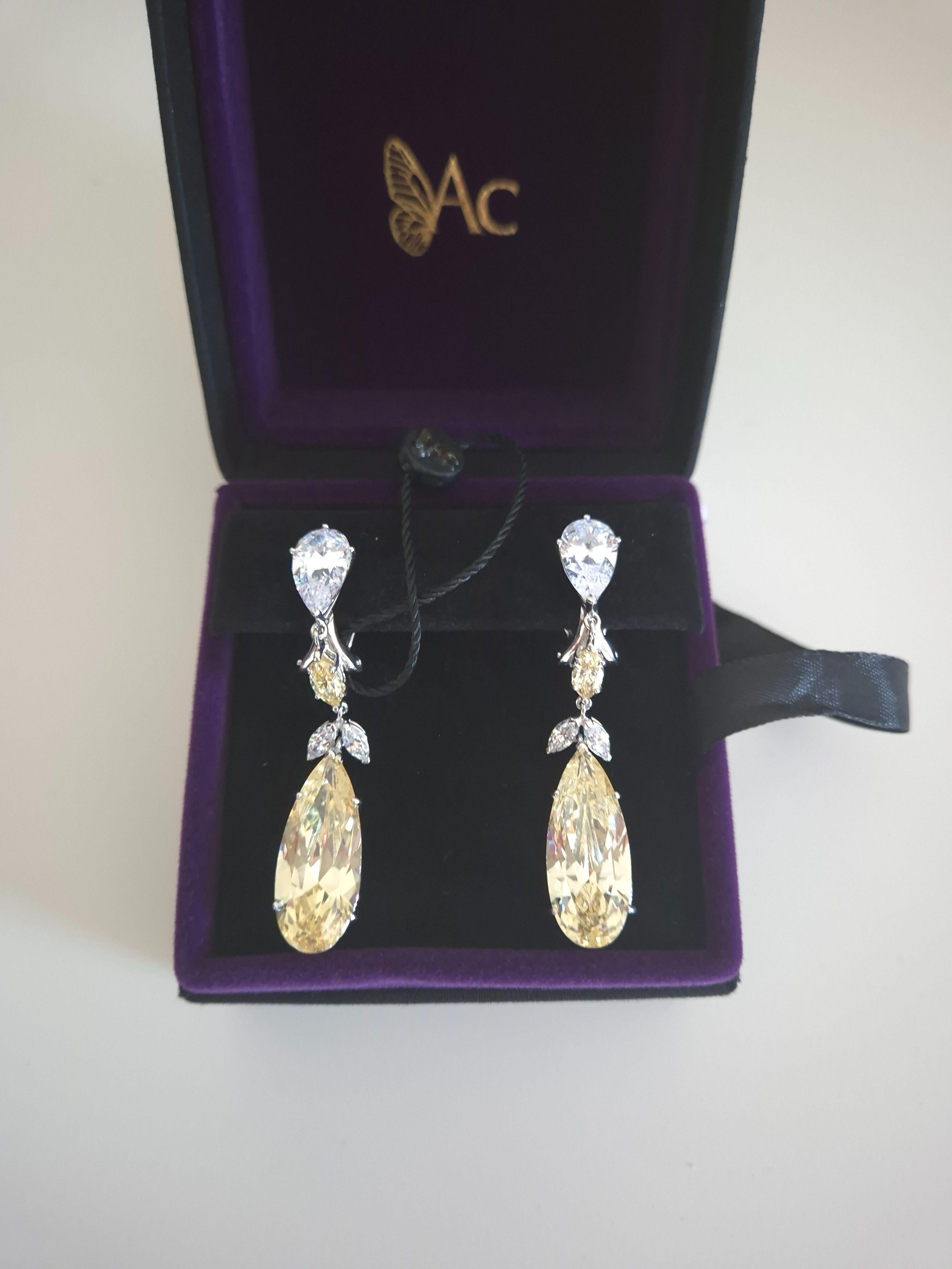 Anabela Chan 18K Canary Calla Lily Earrings