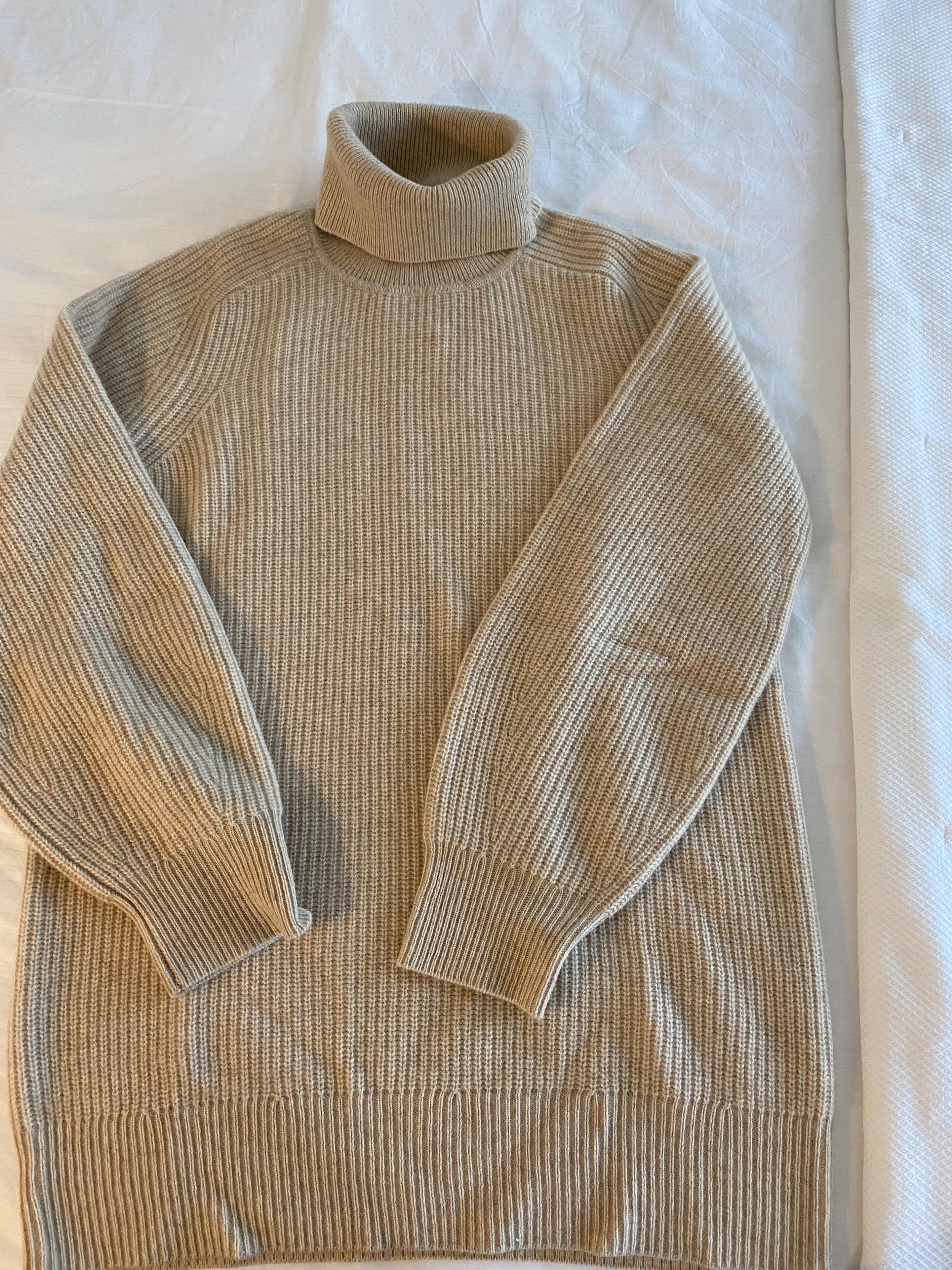Avia Cashmere Jumper