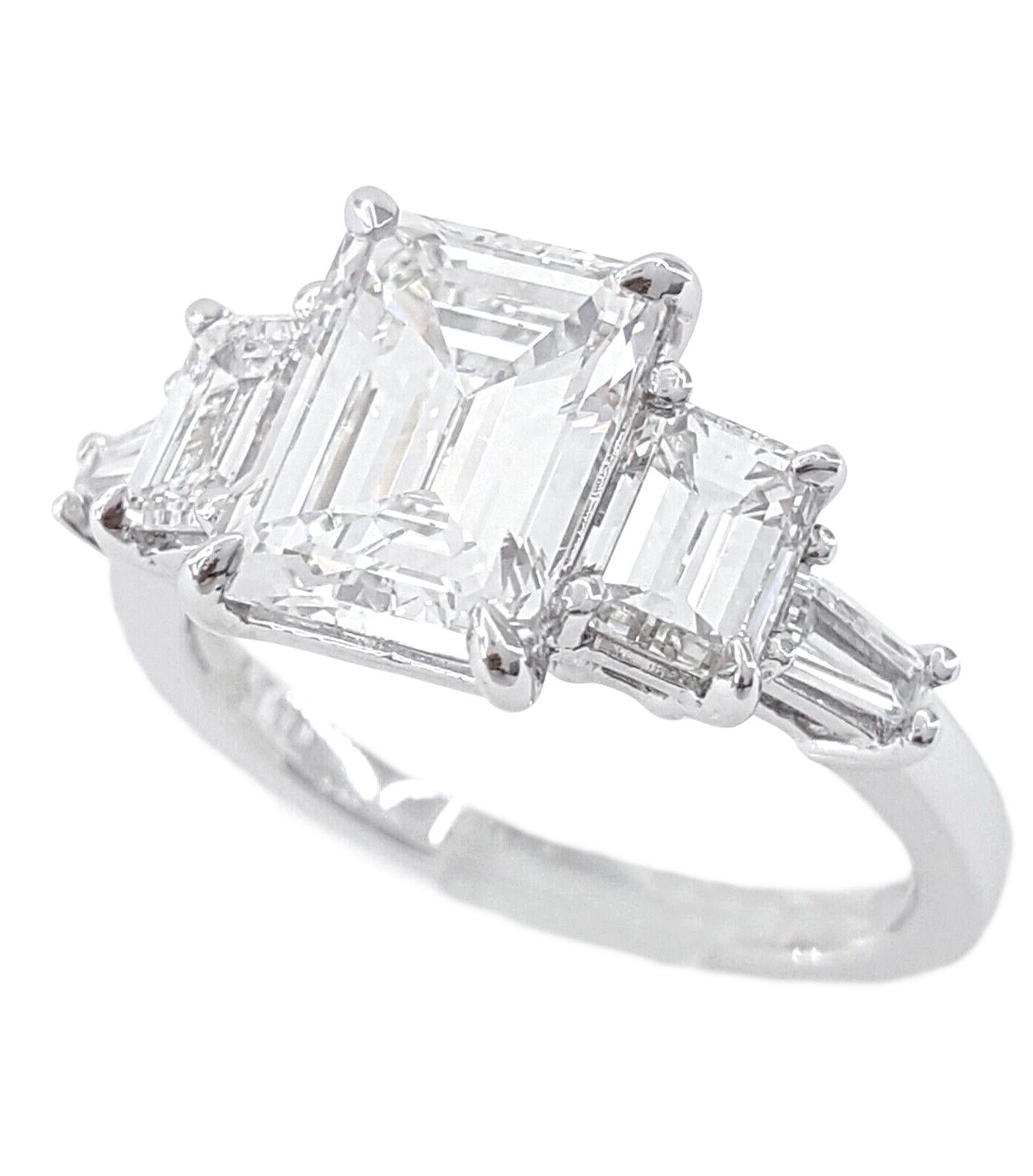 Verde 4ct IGI Certified Lab Grown Emerald Cut Diamond Ring