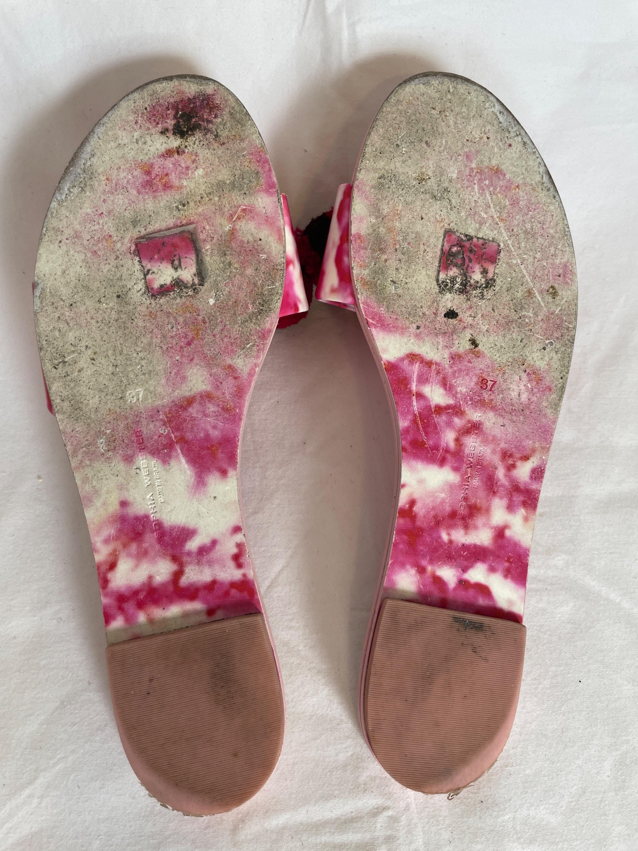 Raspberry Ripple Jada Pom Pom Slides