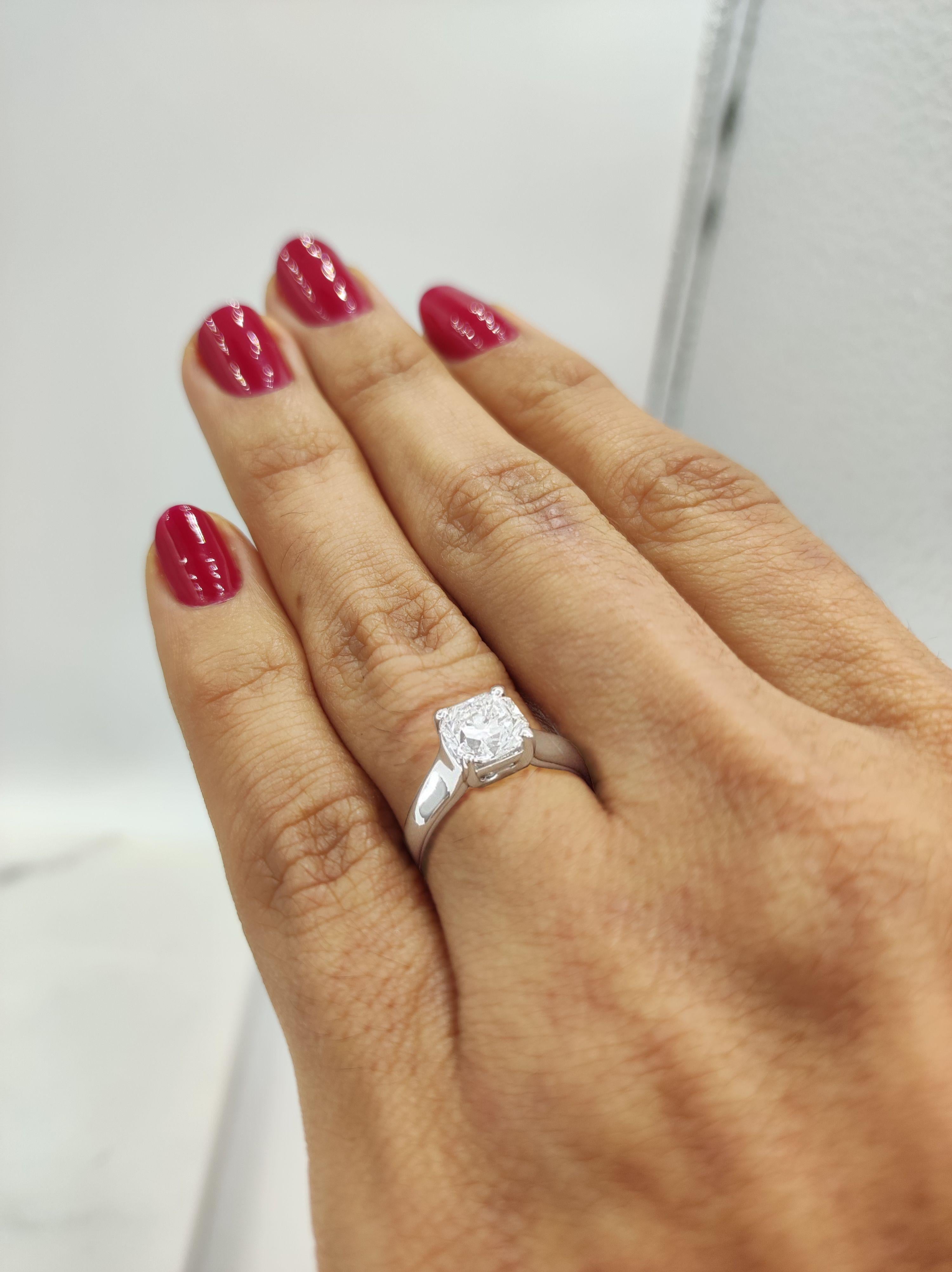 Verde 1ct IGI Certified Lab-grown Radiant Square Cut Diamond Ring