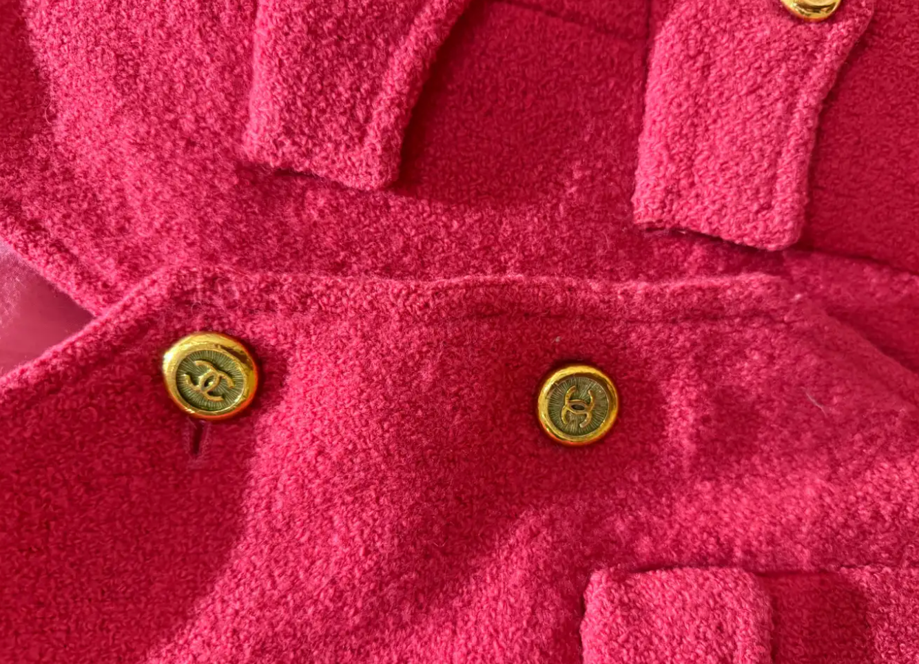 Chanel Cropped Pink Boucle Jacket