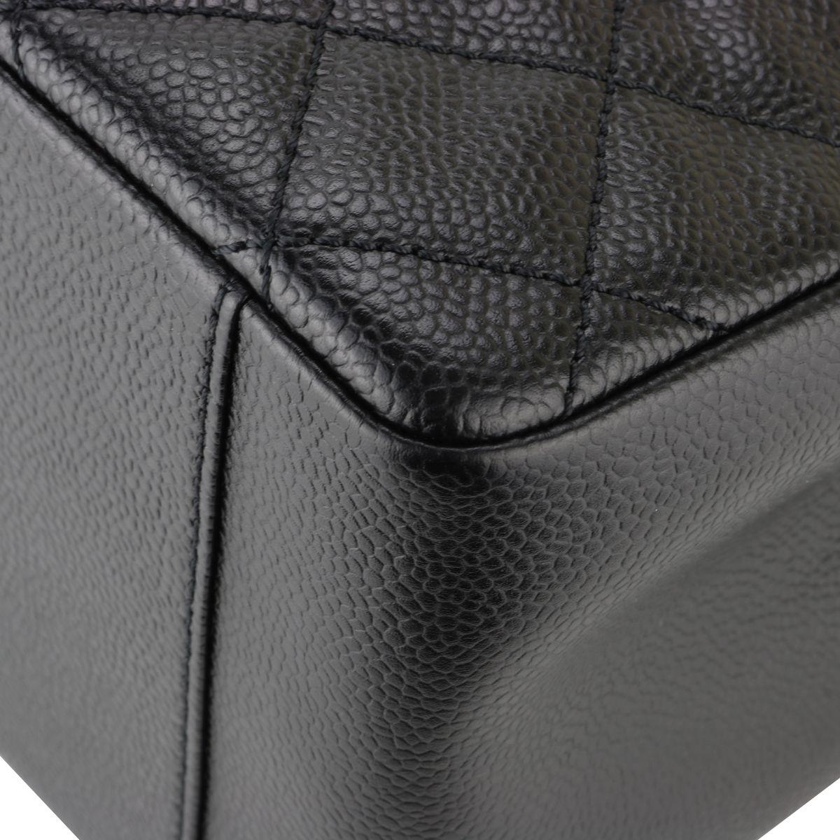 Caviar Quilted Grand Shopping Tote