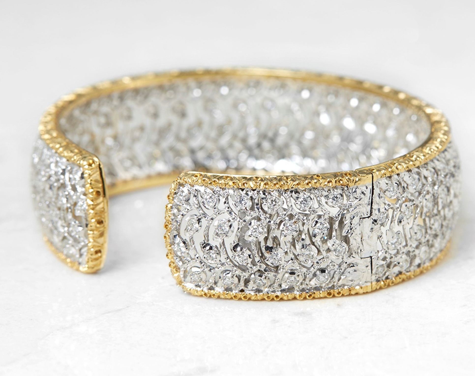 18kt Gold Diamond Cuff Bracelet