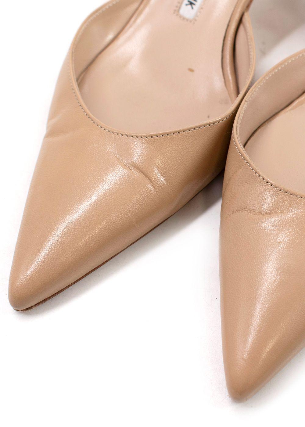 Manolo Blahnik Carolyne Slingback Pumps