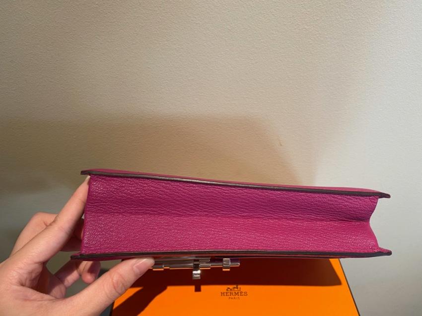 Hermes Magnolia Mysore Goatskin Verrou Clutch PHW