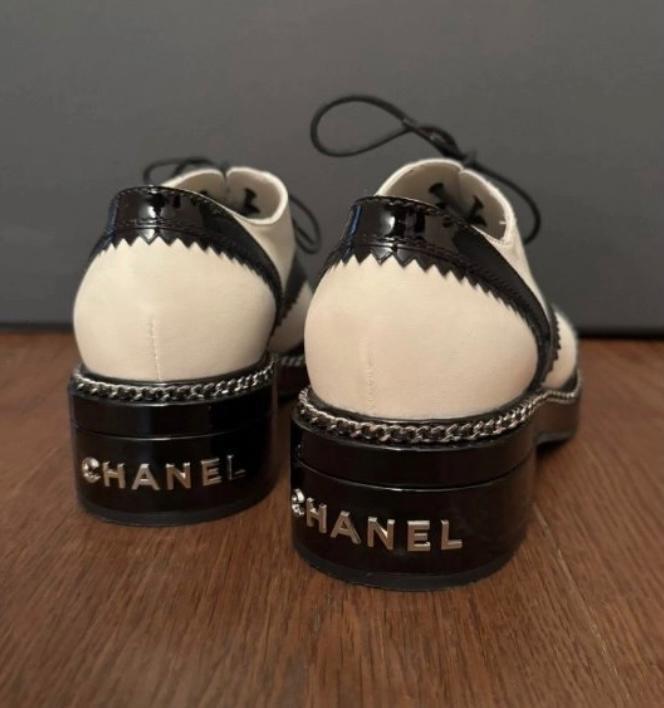 Chanel Leather Brogues