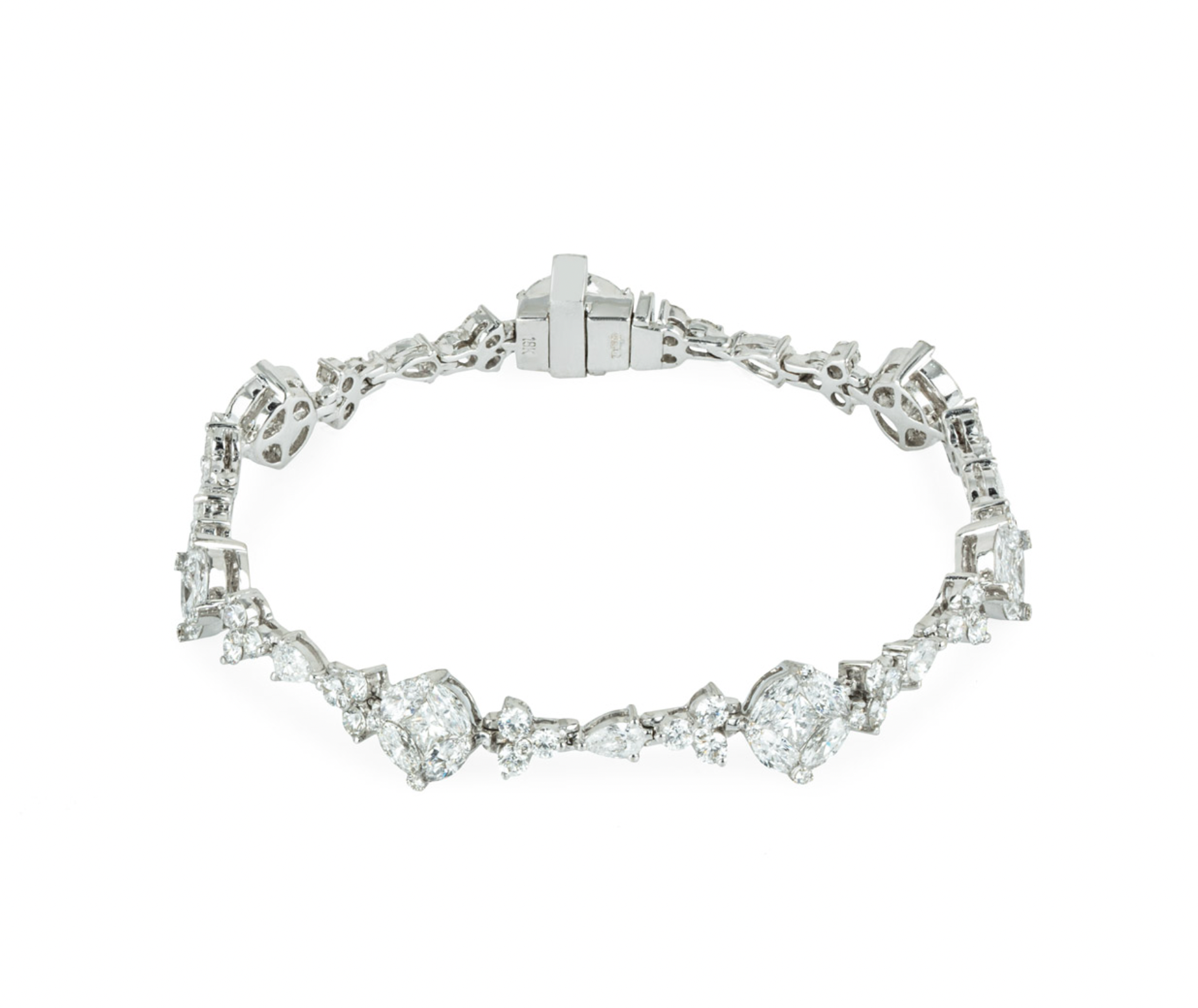 18ct white gold & white diamond bracelet 6.77TDW