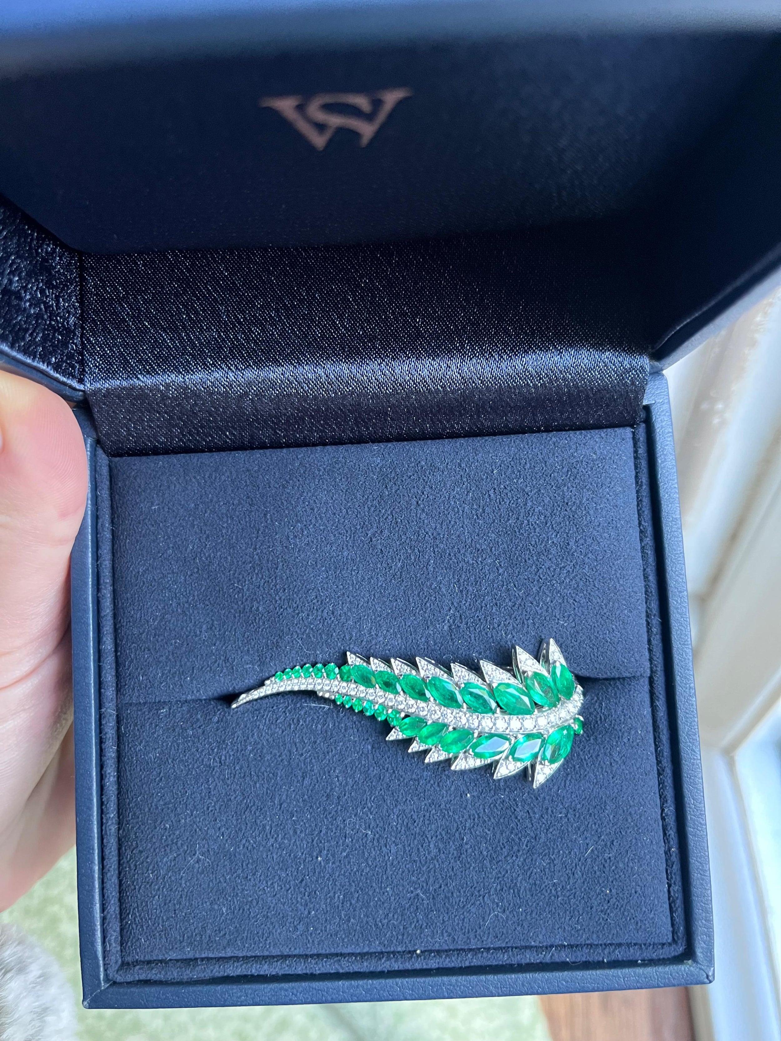 Stephen Webster Emerald Plumage Side Sweep Ring