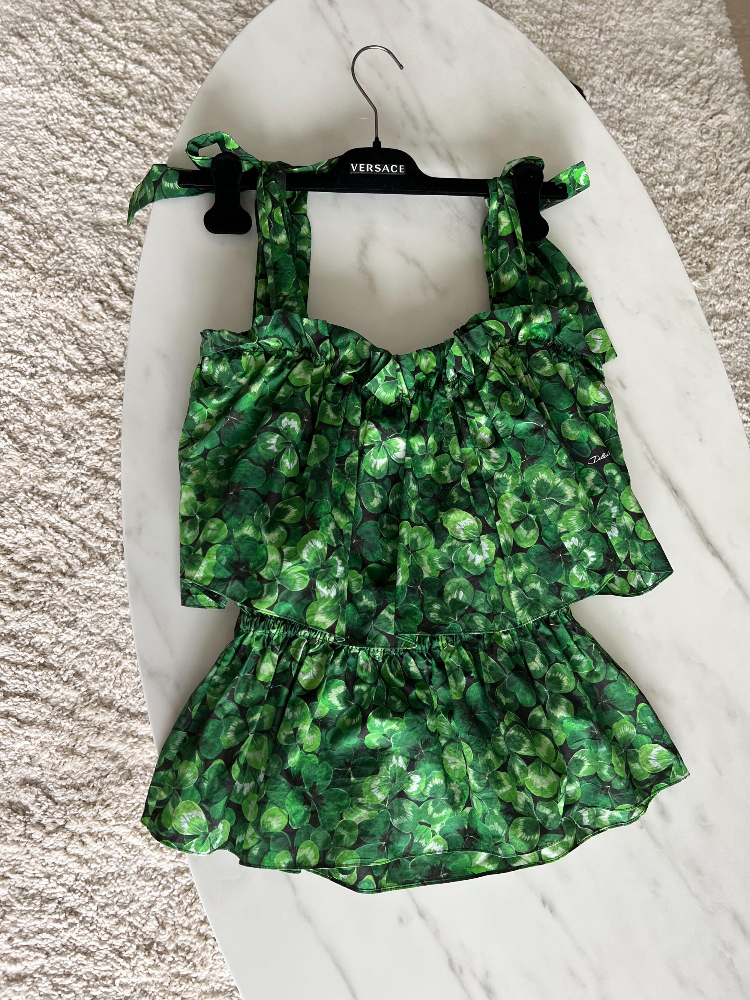 Clover print cotton tiered top