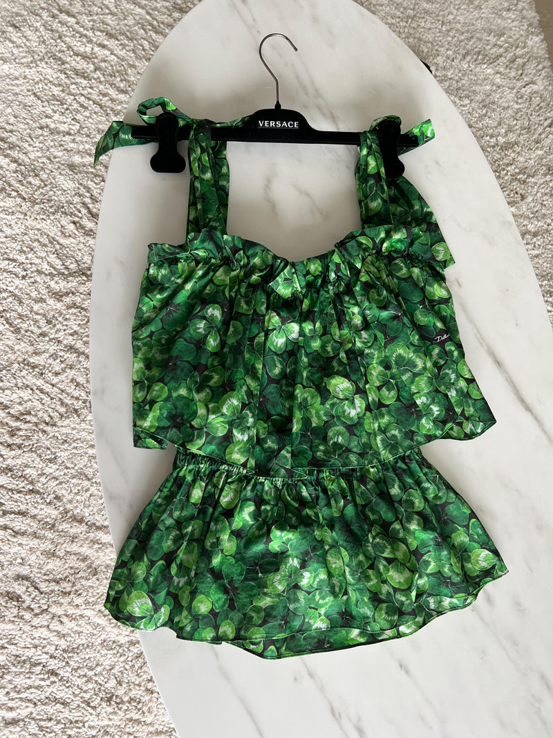 Clover print cotton tiered top
