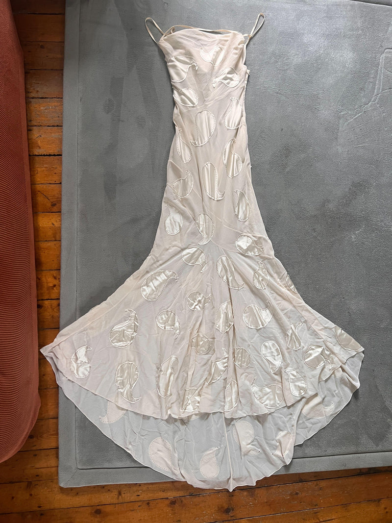 Ivory Cotton Draggiu Maxi Dress/Gown