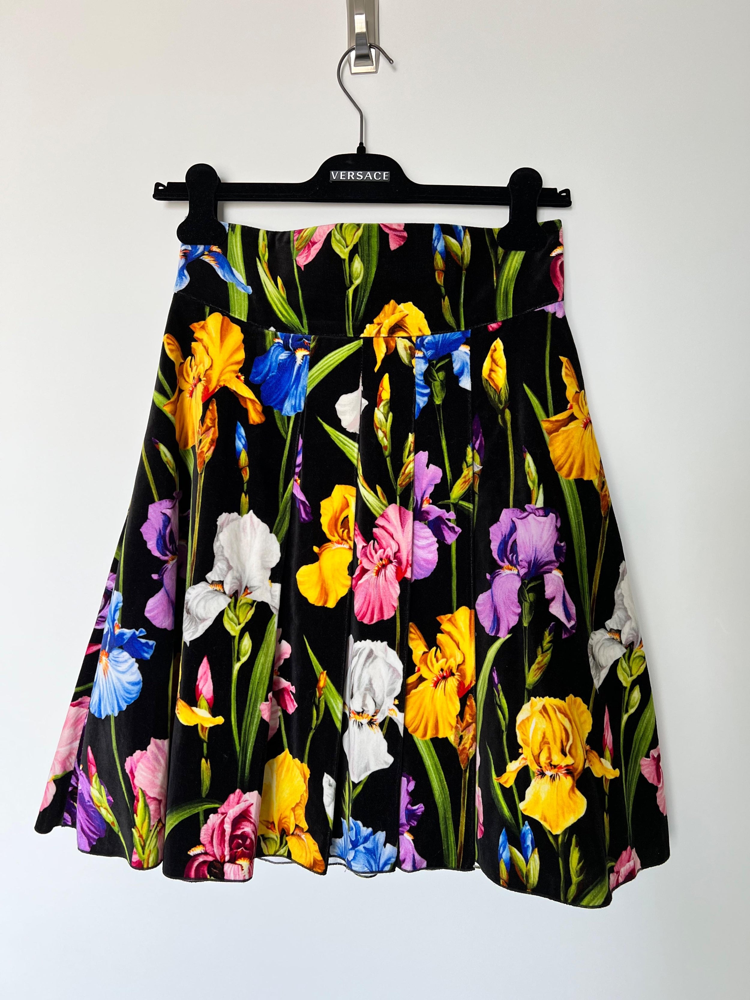 Black tulip printed velvet skirt