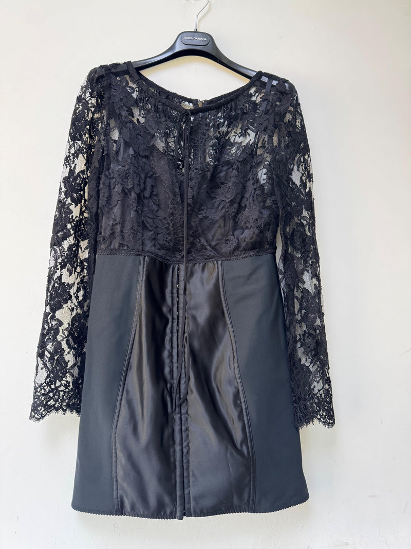 Black Lace Bodycon Mini Dress