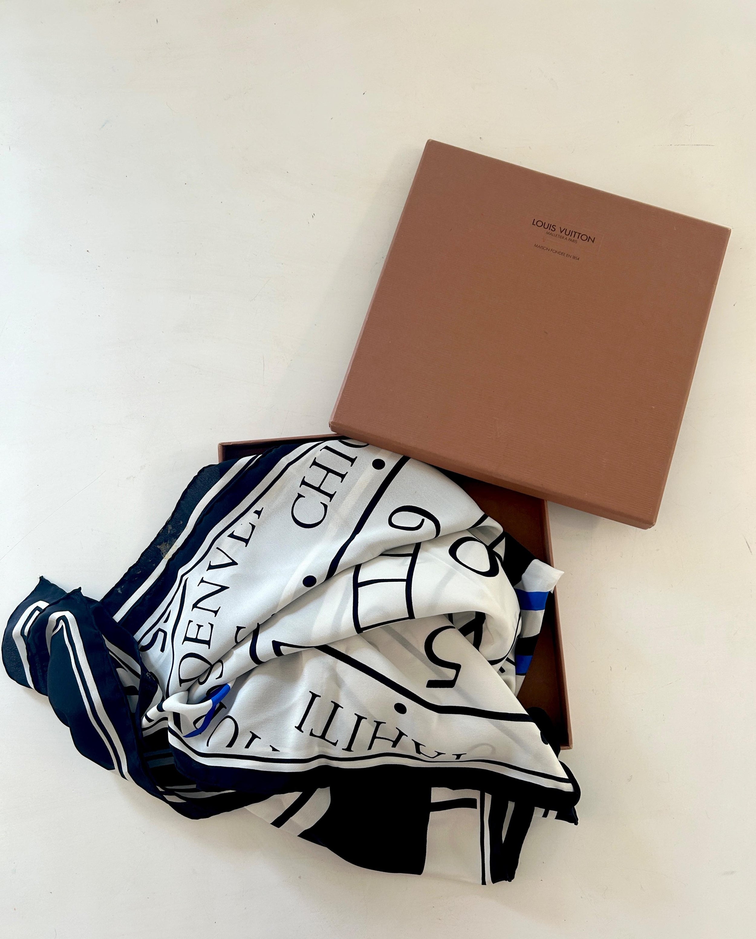 Louis Vuitton Limited Edition 'Le Temps Du Voyage' Silk Scarf