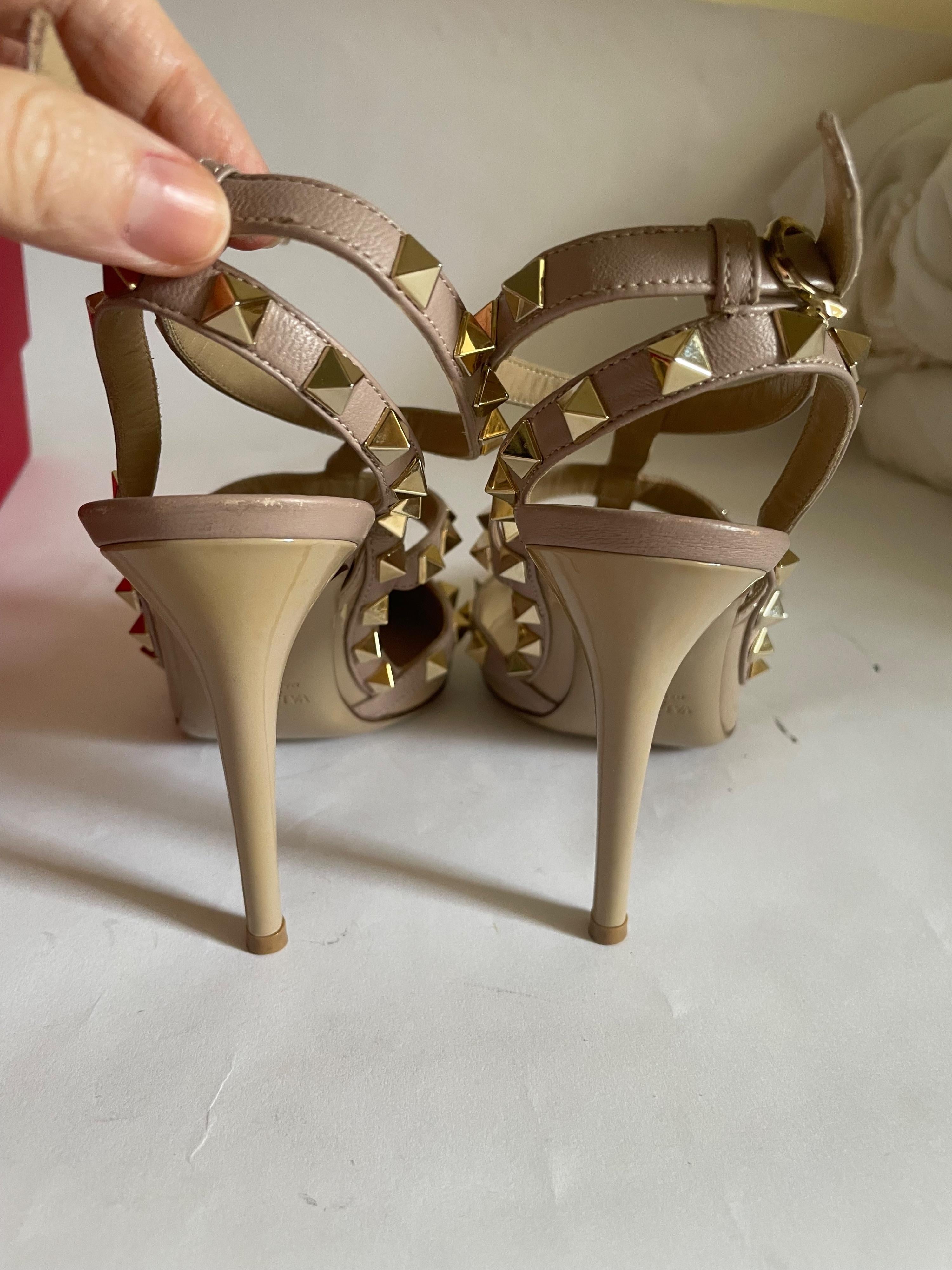 Patent Leather Rockstud Caged 100 Pumps