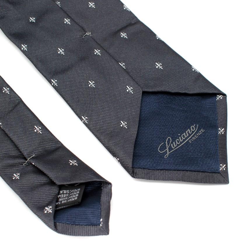 Luciano Firenze Steel Grey Fleur de Lis Silk Twill Tie