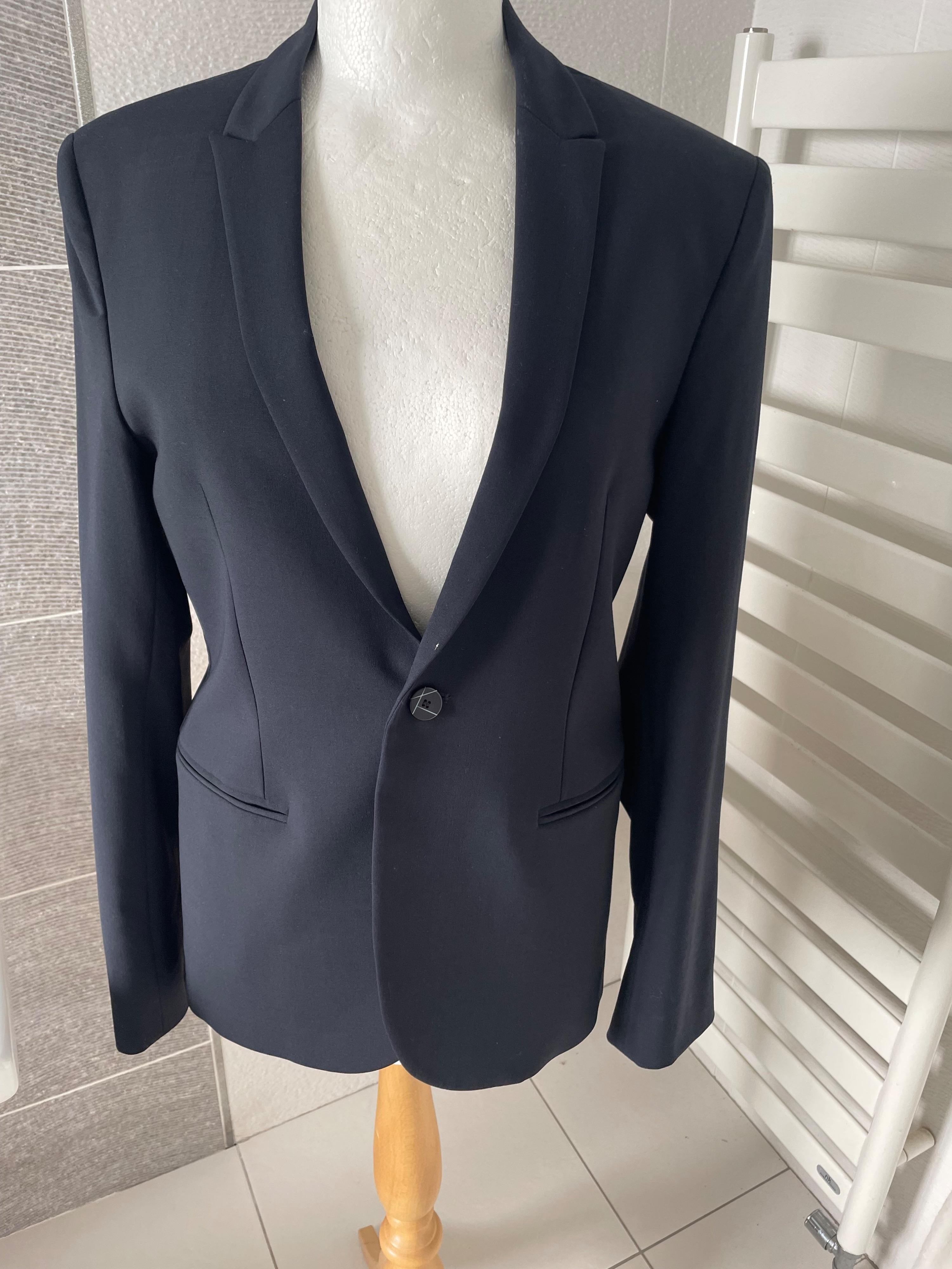 Navy Blue Single Breasted Blazer