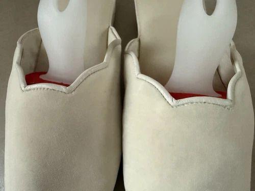 Ivory Scalloped Bedroom Slippers