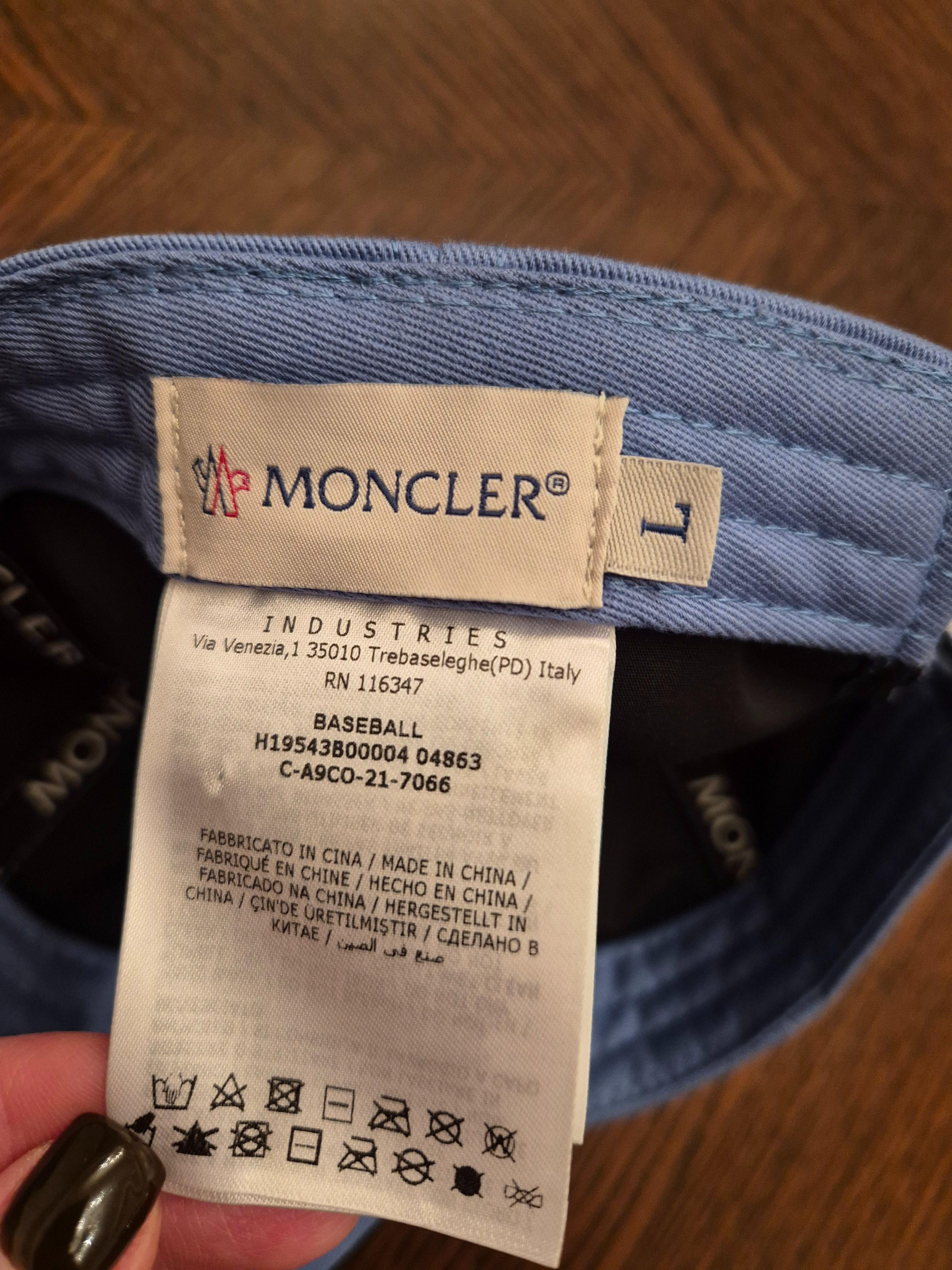 Moncler Blue Cotton Cap