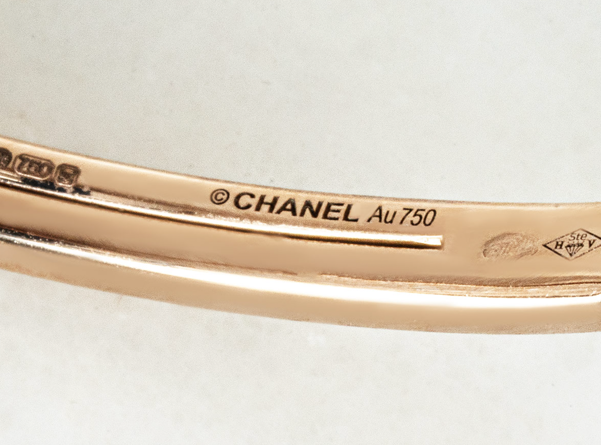 Chane Rose Gold Diamond Set Ruban Bracelet