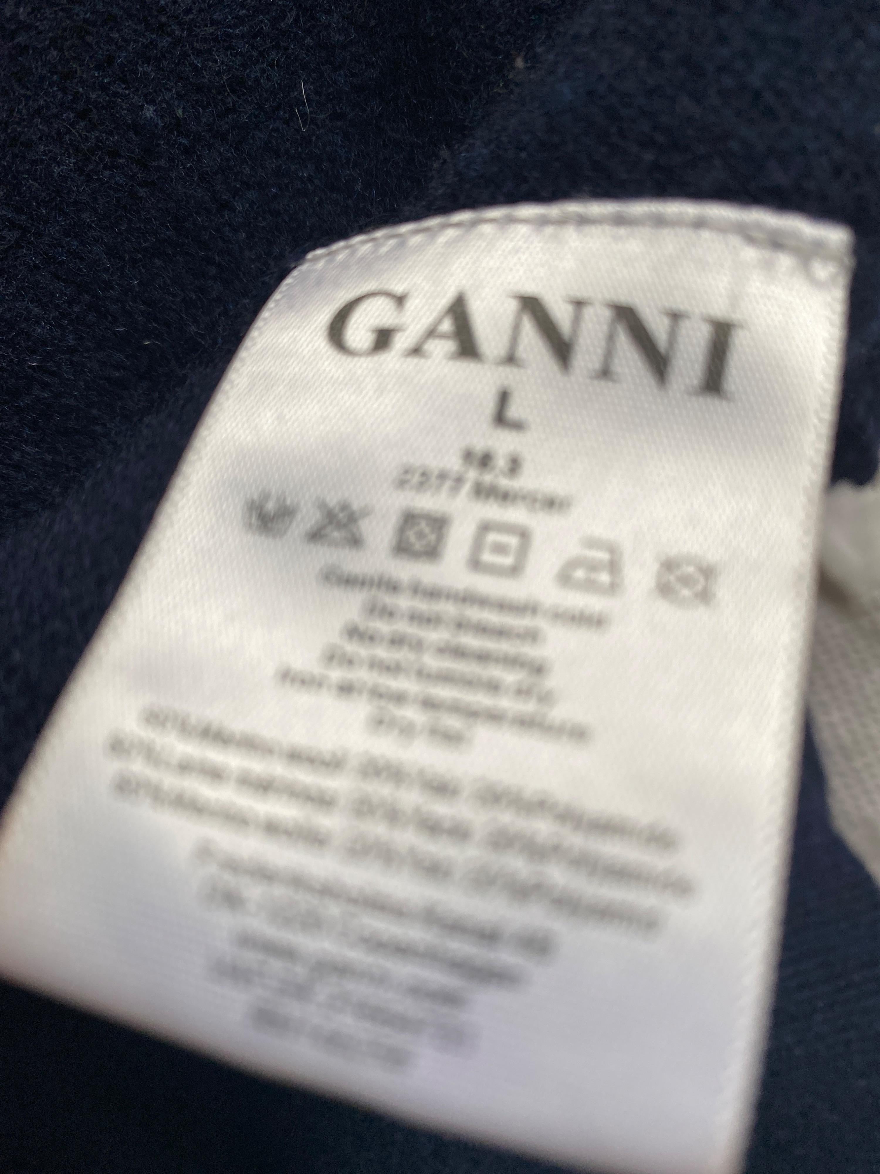 Blue V-Neck Wool Jumper